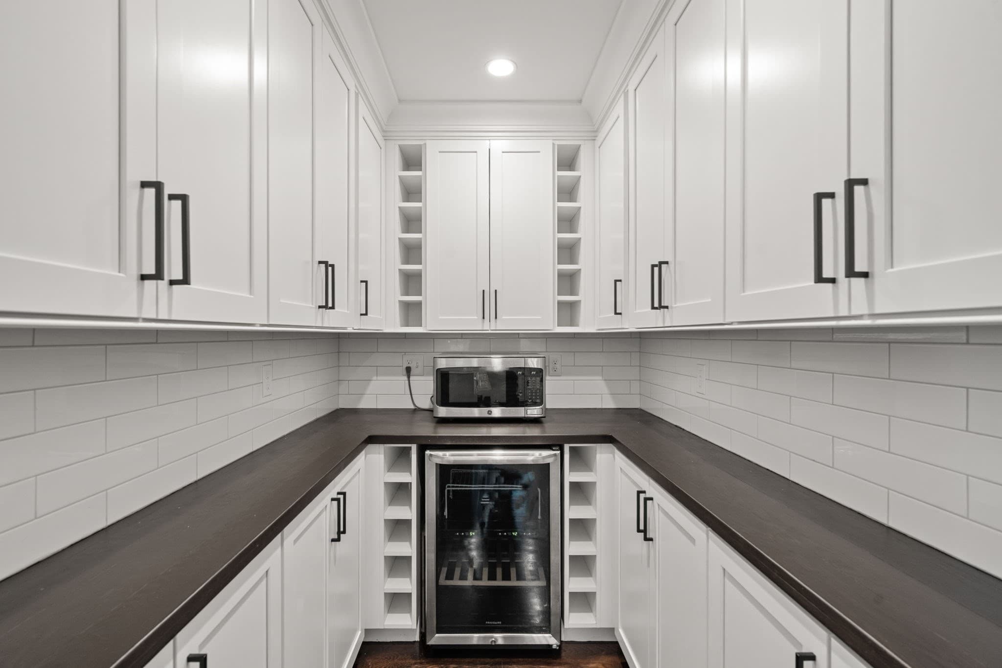 Condominium at 2-4 Crossman St # 4, Boston MA 02126, Boston, photo 5 of 21