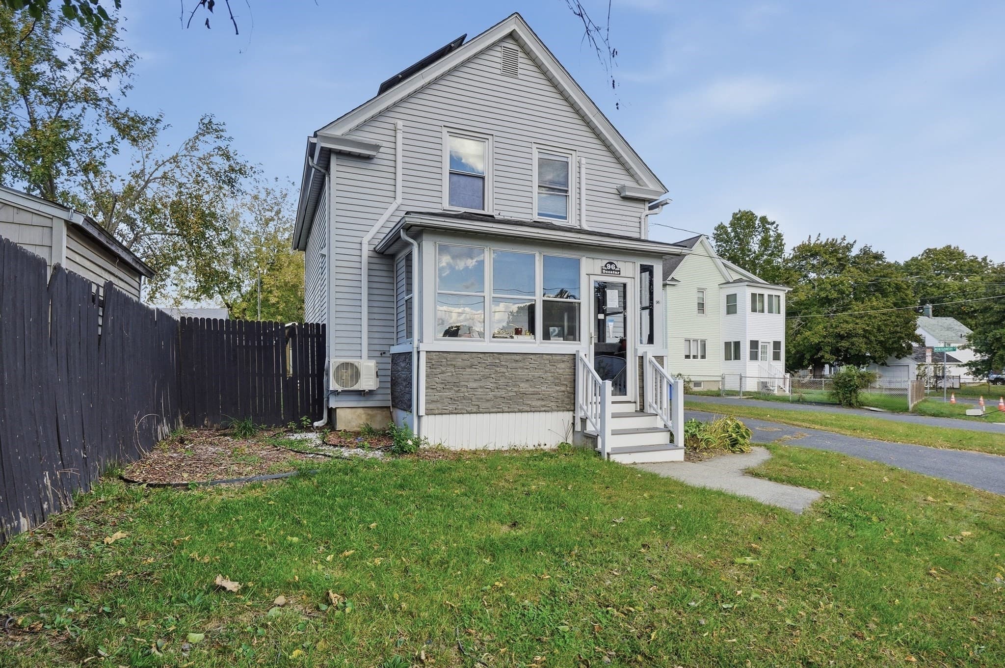 96 Decatur Street, Springfield MA 01151