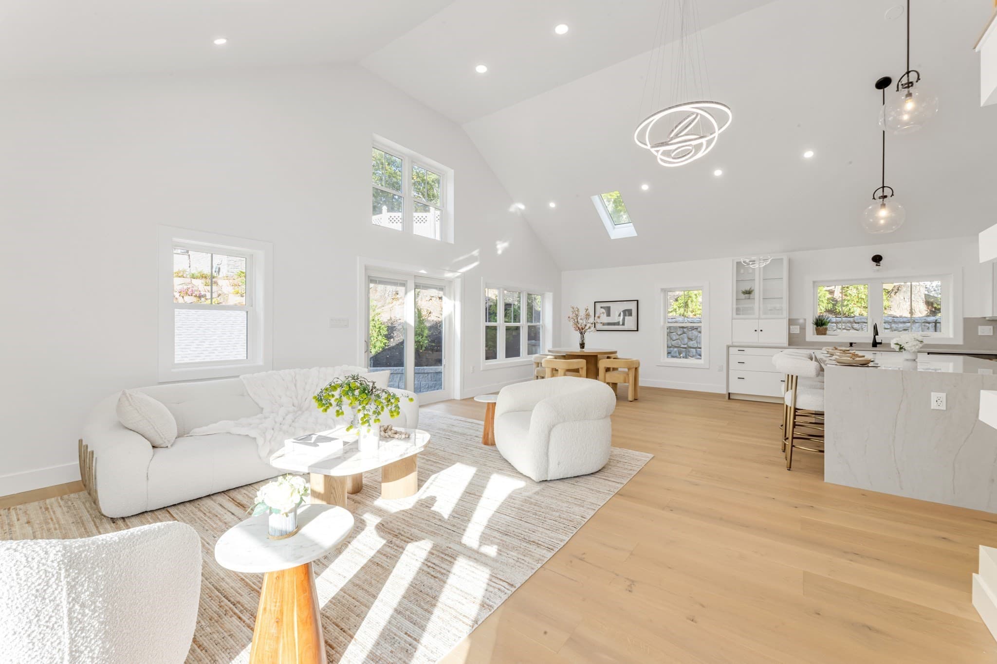 Single Family Residence at 101 Hackensack Road, Boston MA 02132, Boston, photo 5 of 37