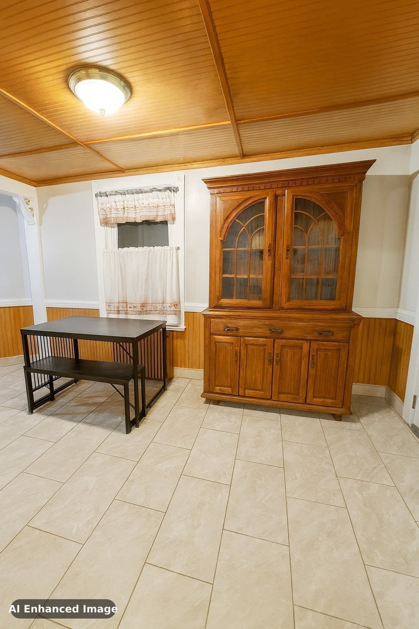 Single Family Residence at 5 Moore, Leominster MA 01453, Leominster, photo 4 of 12