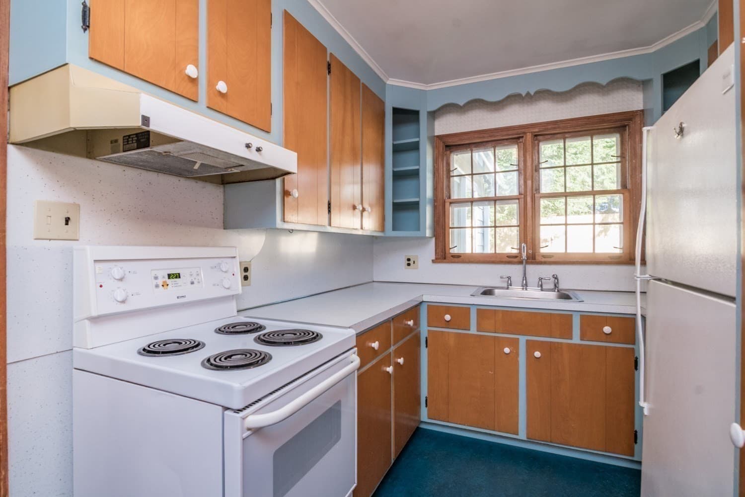 Single Family Residence at 19 Moorland St, Amherst MA 01002, Amherst, photo 10 of 33