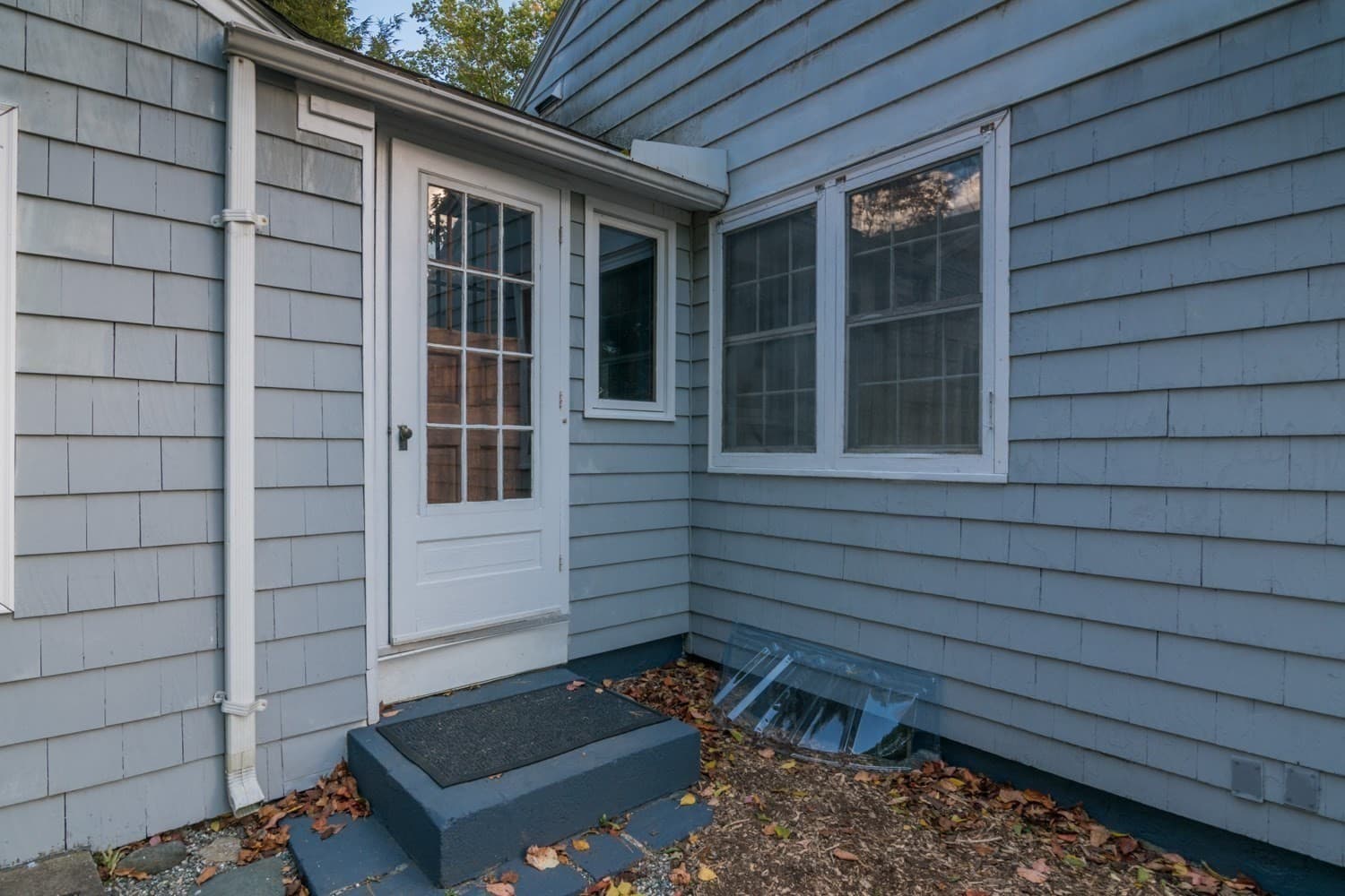 Single Family Residence at 19 Moorland St, Amherst MA 01002, Amherst, photo 4 of 33