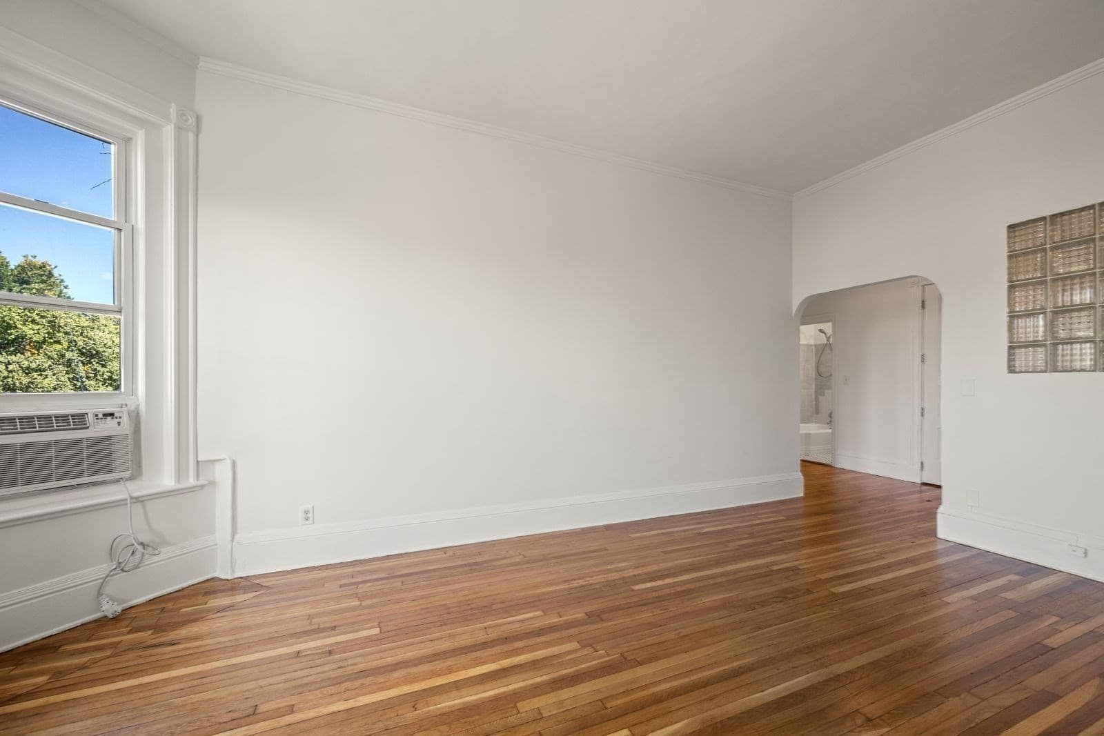 Condominium at 342 Commonwealth Ave # 7, Boston MA 02115, Boston, photo 13 of 32