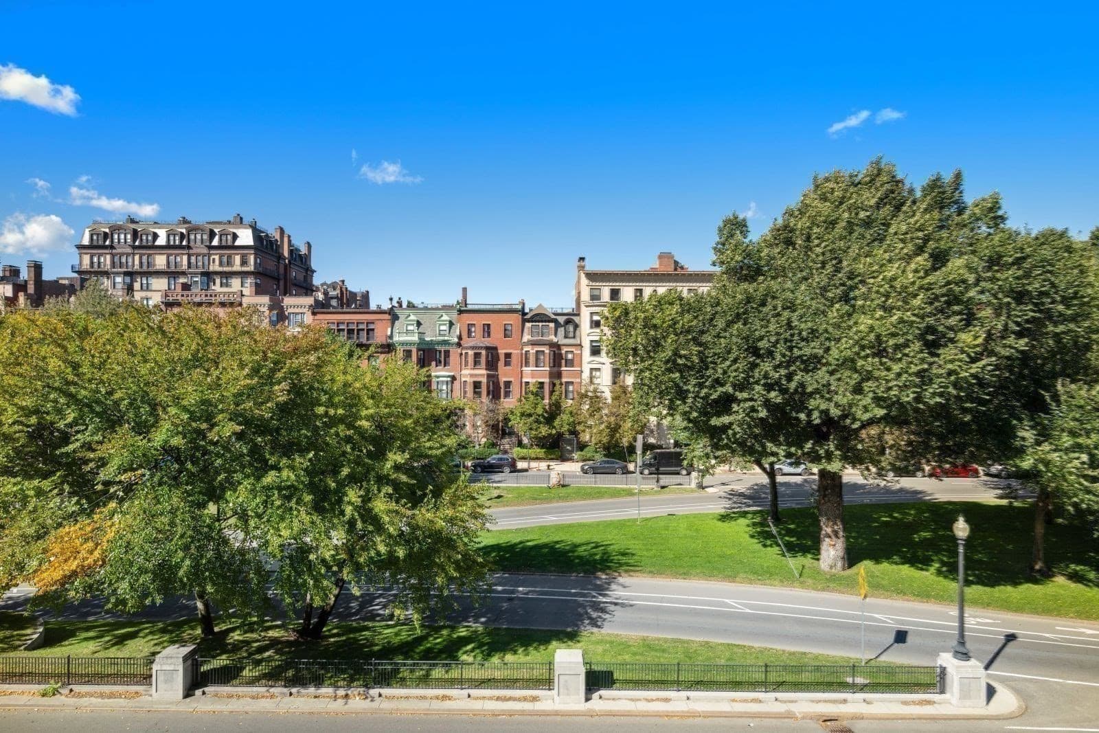 Condominium at 342 Commonwealth Ave # 7, Boston MA 02115, Boston, photo 5 of 32