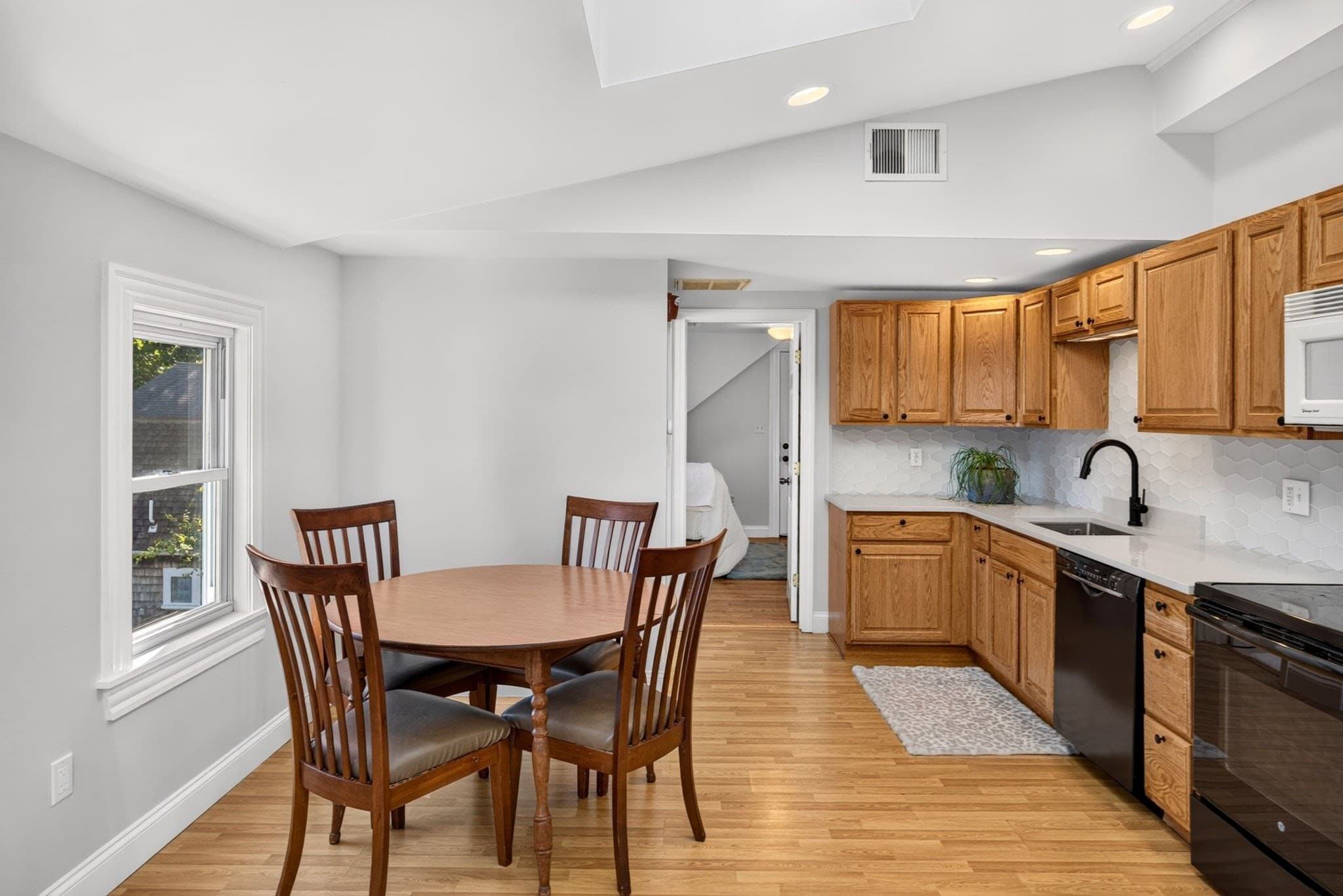 Condominium at 16 Lt Hauser Ln # 3, Falmouth MA 02540, Falmouth, photo 6 of 35