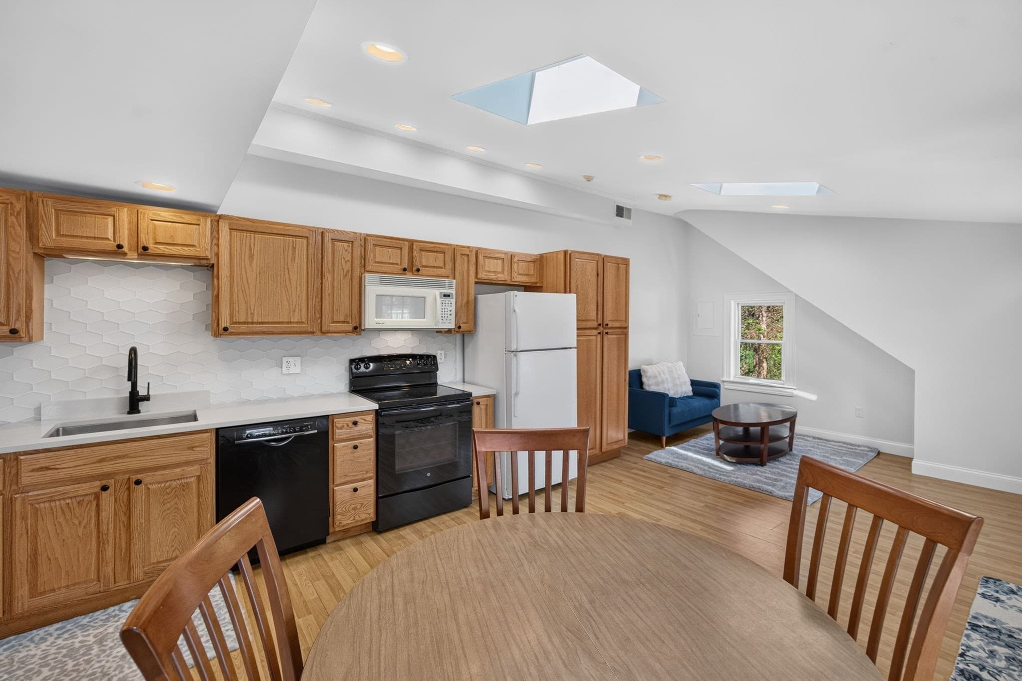 Condominium at 16 Lt Hauser Ln # 3, Falmouth MA 02540, Falmouth, photo 7 of 35
