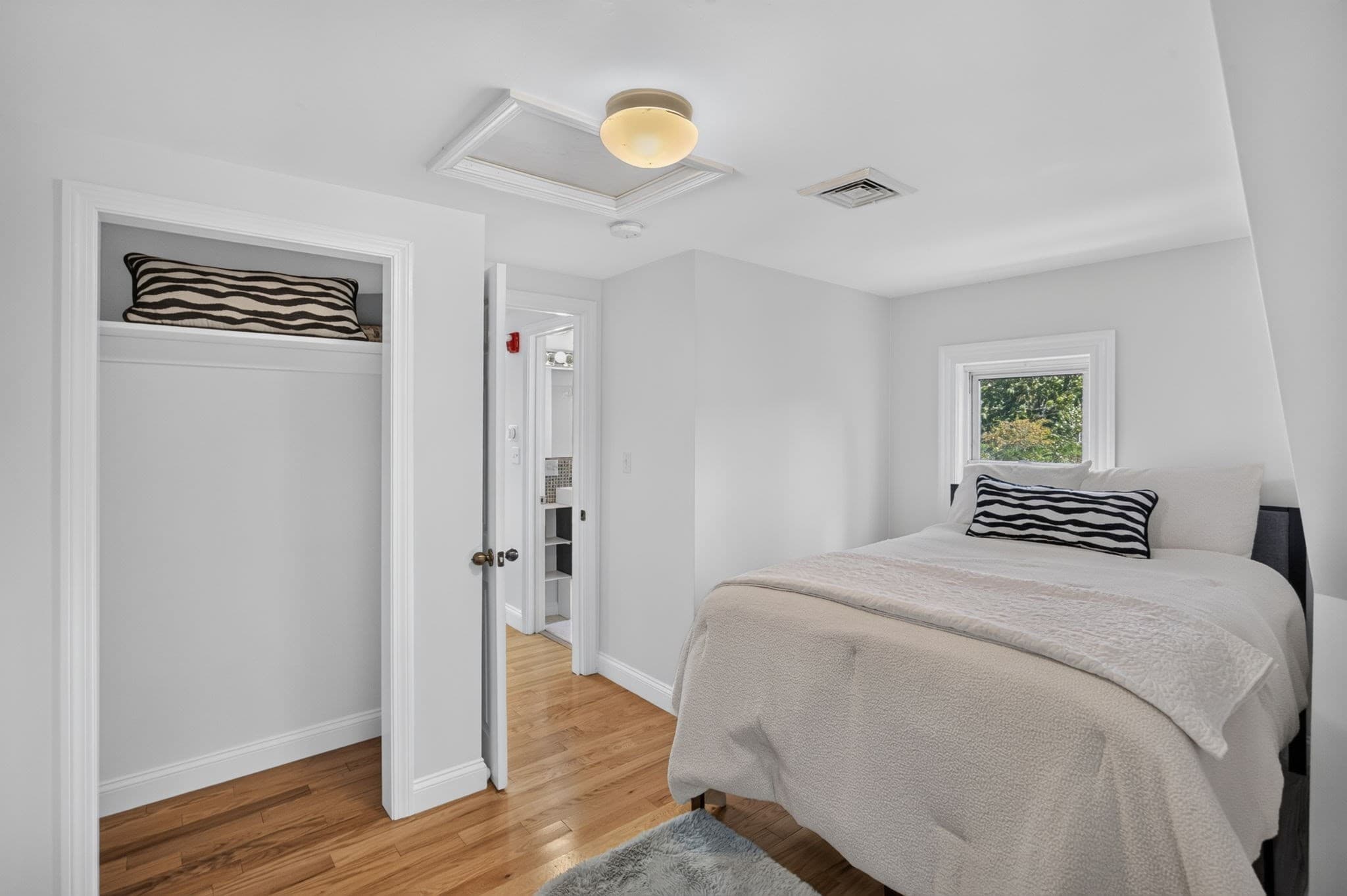 Condominium at 16 Lt Hauser Ln # 3, Falmouth MA 02540, Falmouth, photo 20 of 35