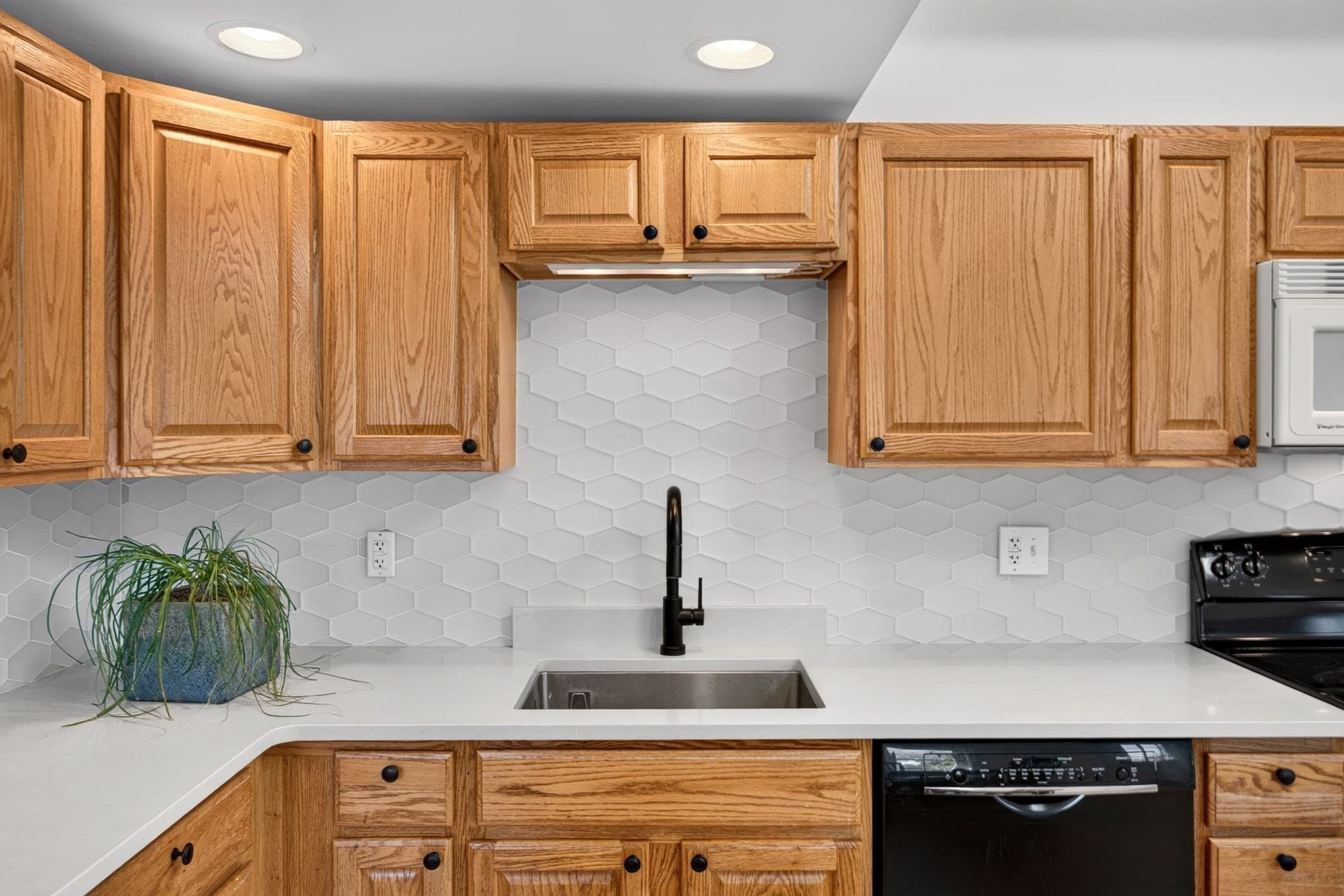 Condominium at 16 Lt Hauser Ln # 3, Falmouth MA 02540, Falmouth, photo 15 of 35