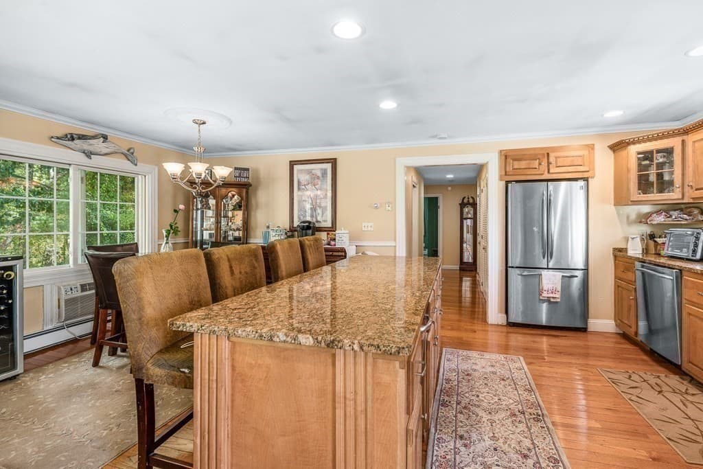 Single Family Residence at 359 Linebrook Rd, Ipswich MA 01938, Ipswich, photo 9 of 32