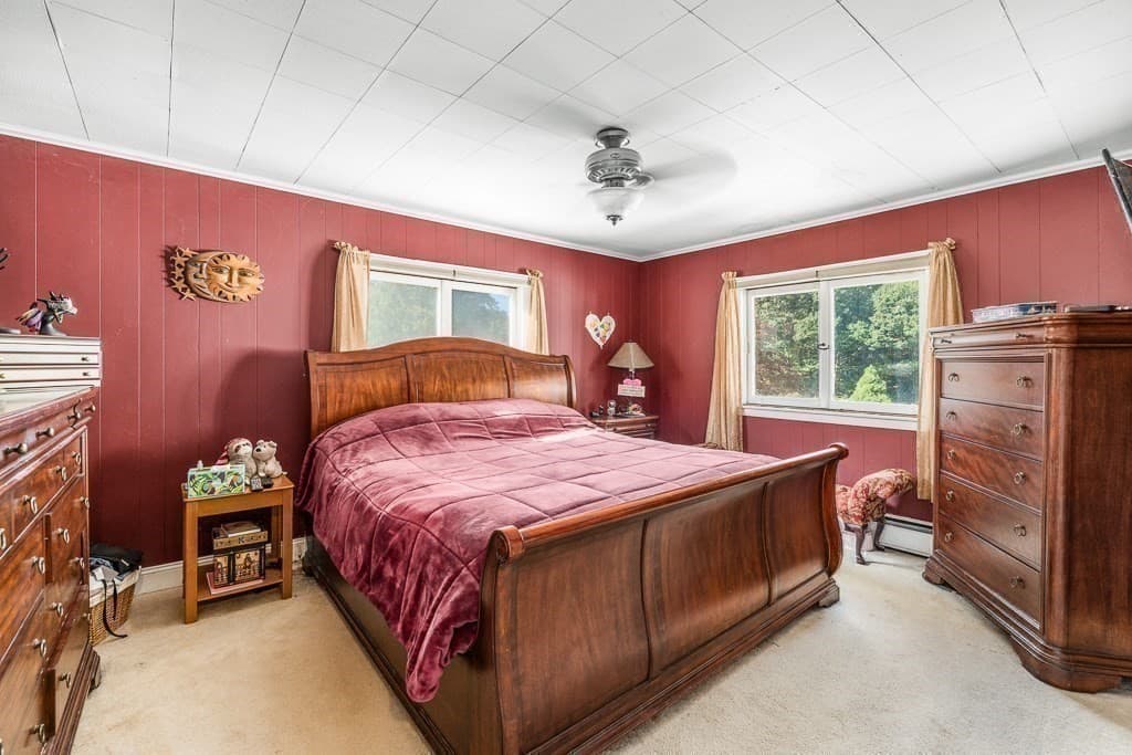 Single Family Residence at 359 Linebrook Rd, Ipswich MA 01938, Ipswich, photo 14 of 32