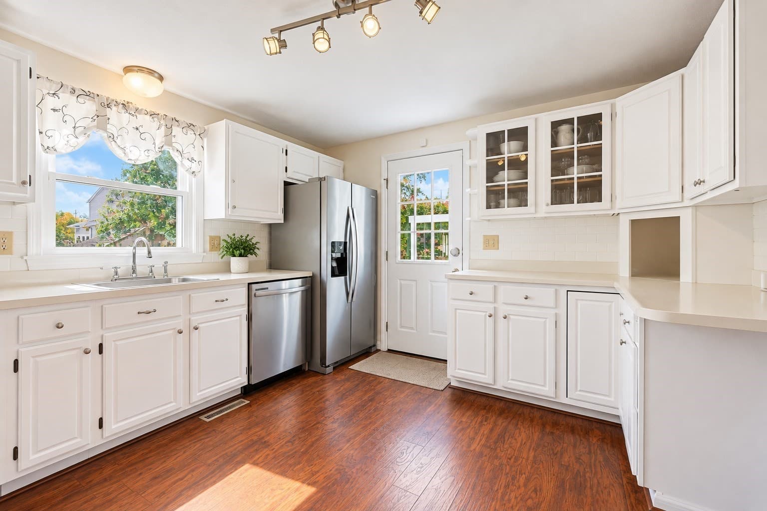 Single Family Residence at 26 Crestwood Cir, Lawrence MA 01843, Lawrence, photo 16 of 38