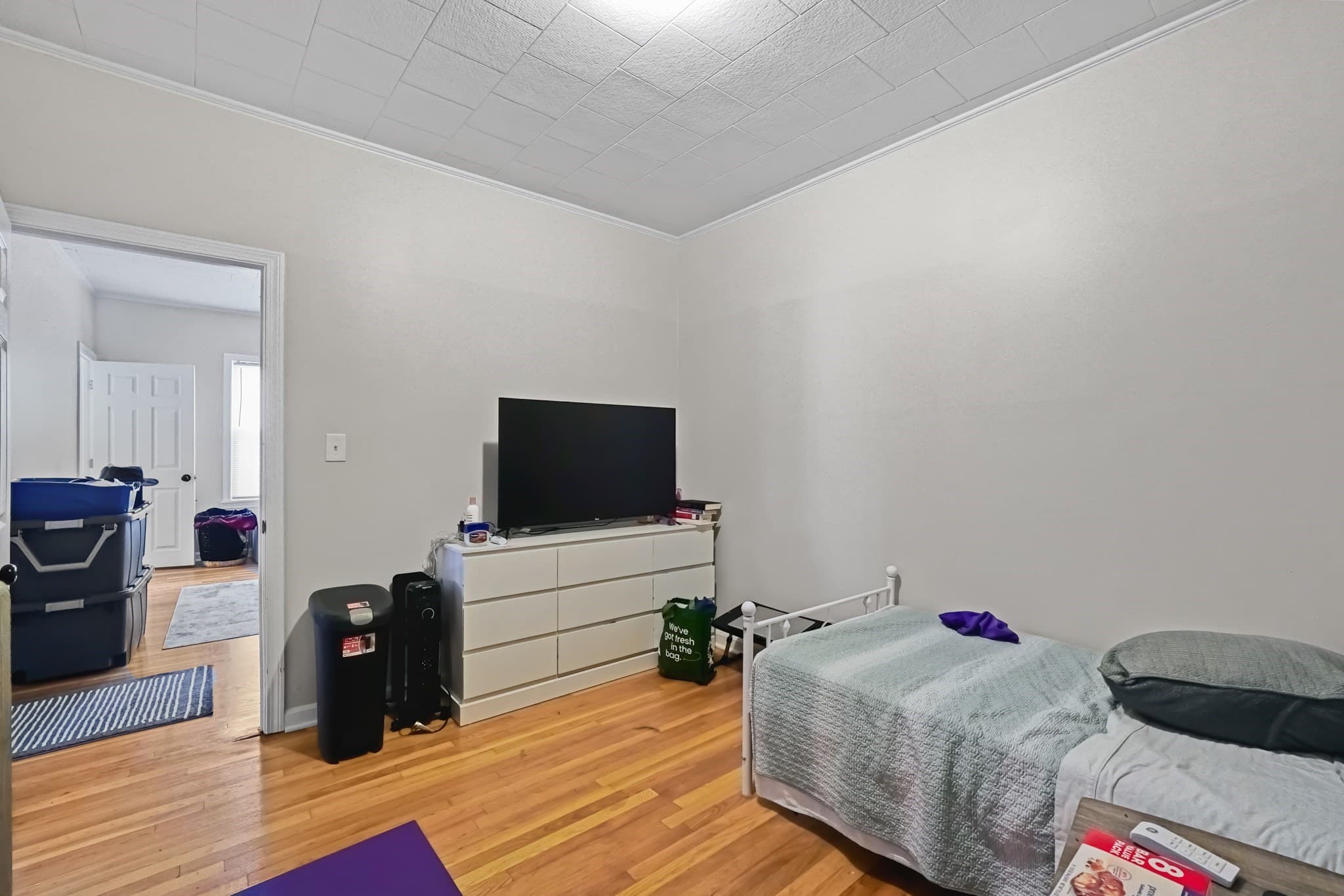 3 Family at 20 Park St, Fall River MA 02721, Fall River, photo 7 of 42