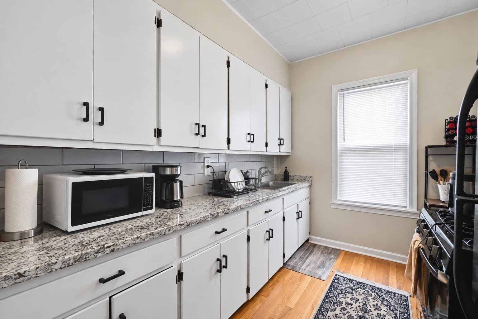 3 Family at 20 Park St, Fall River MA 02721, Fall River, photo 5 of 42