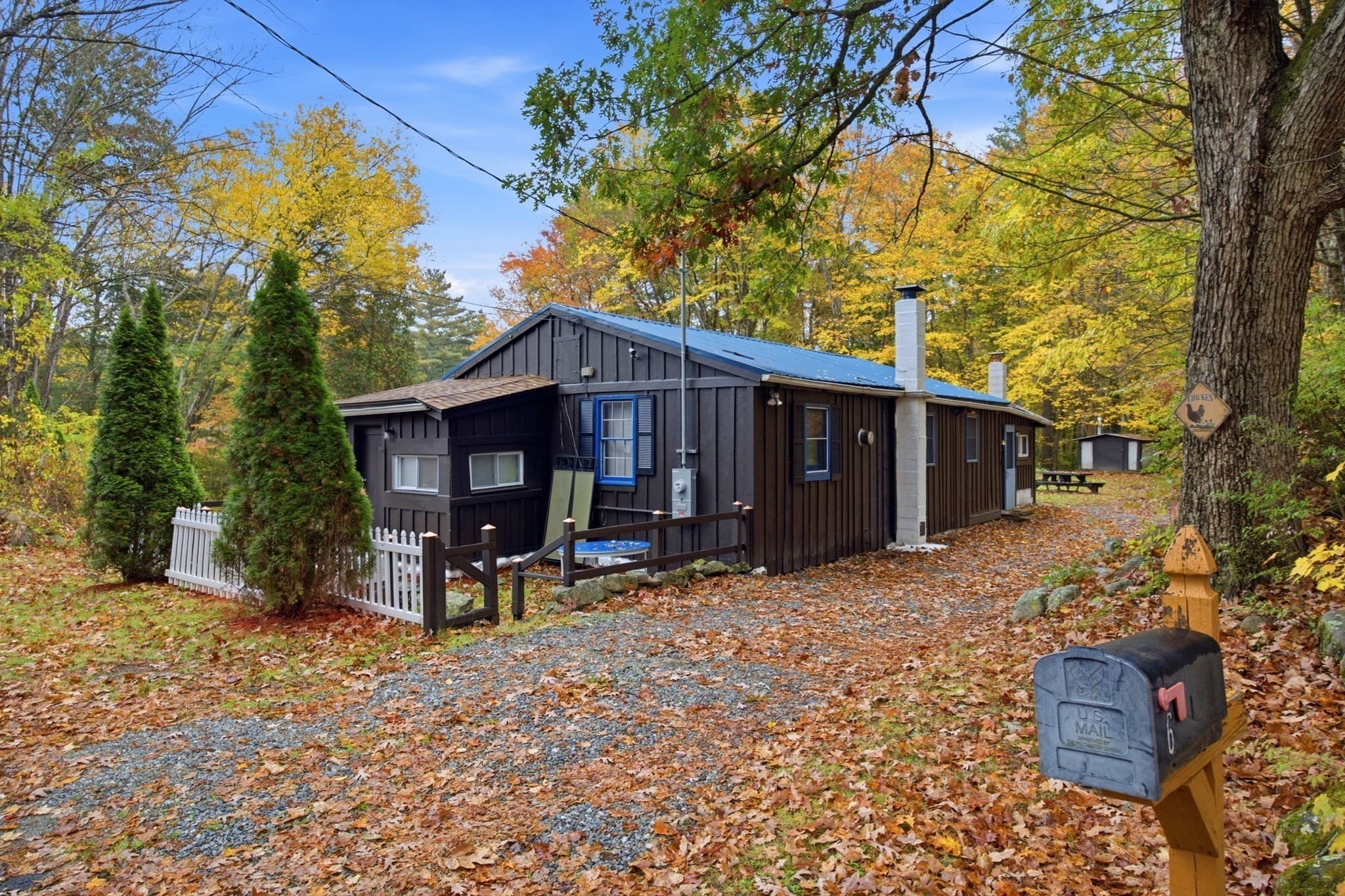 6 Crowhill Road, Monson MA 01057