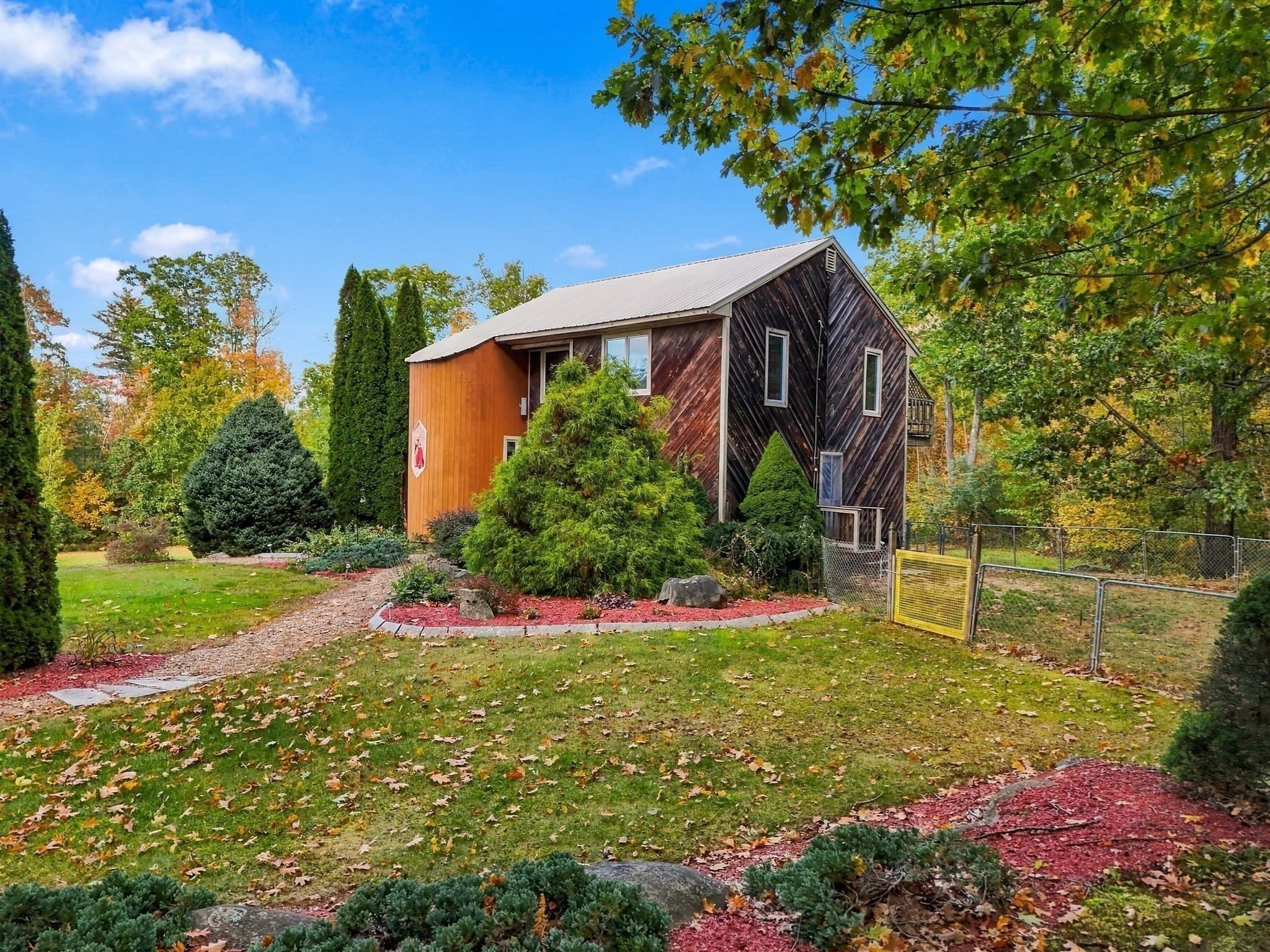 Single Family Residence at 755 Robinson Rd, Pembroke NH 03275, Pembroke, photo 22 of 27