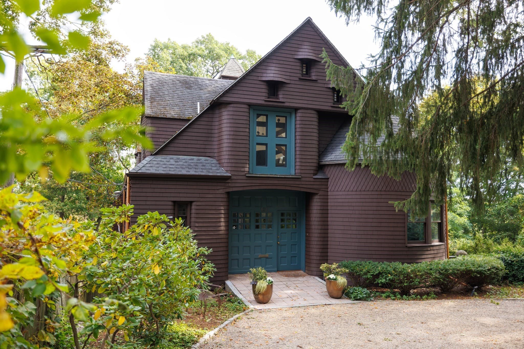 120 Rawson Rd, Brookline MA 02445