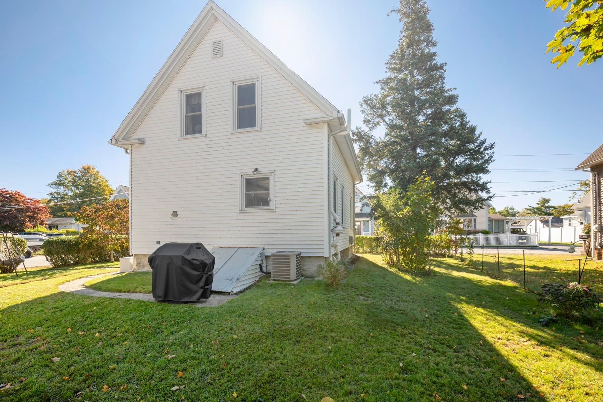 Single Family Residence at 30 Garfield Street, Taunton MA 02780, Taunton, photo 30 of 31
