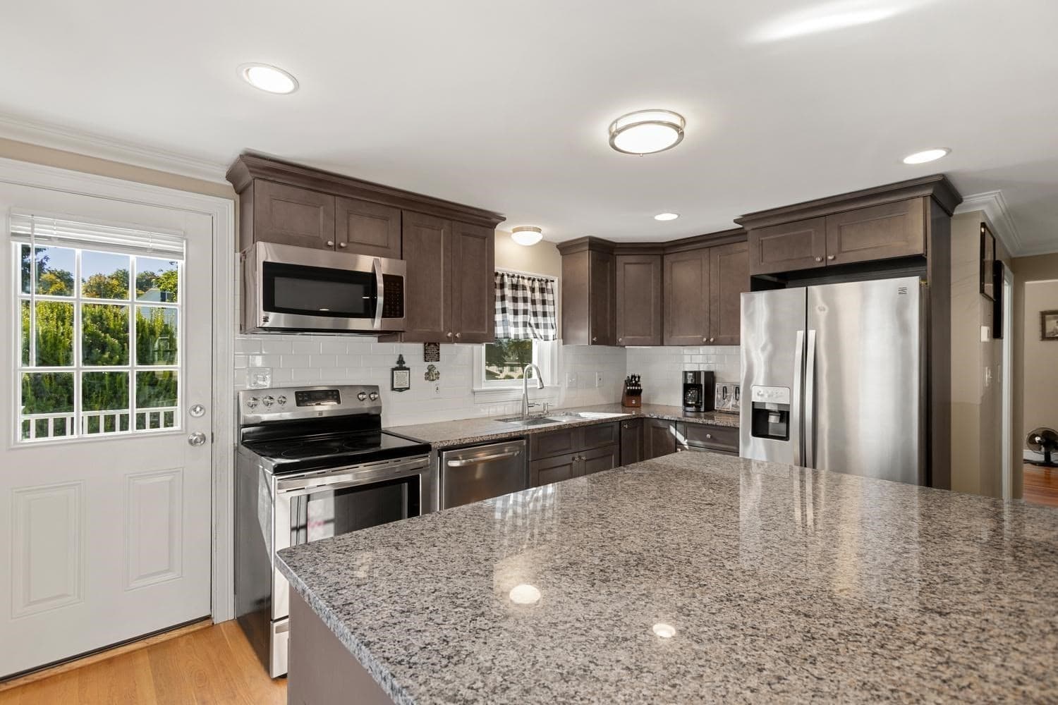 7 Wheeler St, Peabody MA 01960
