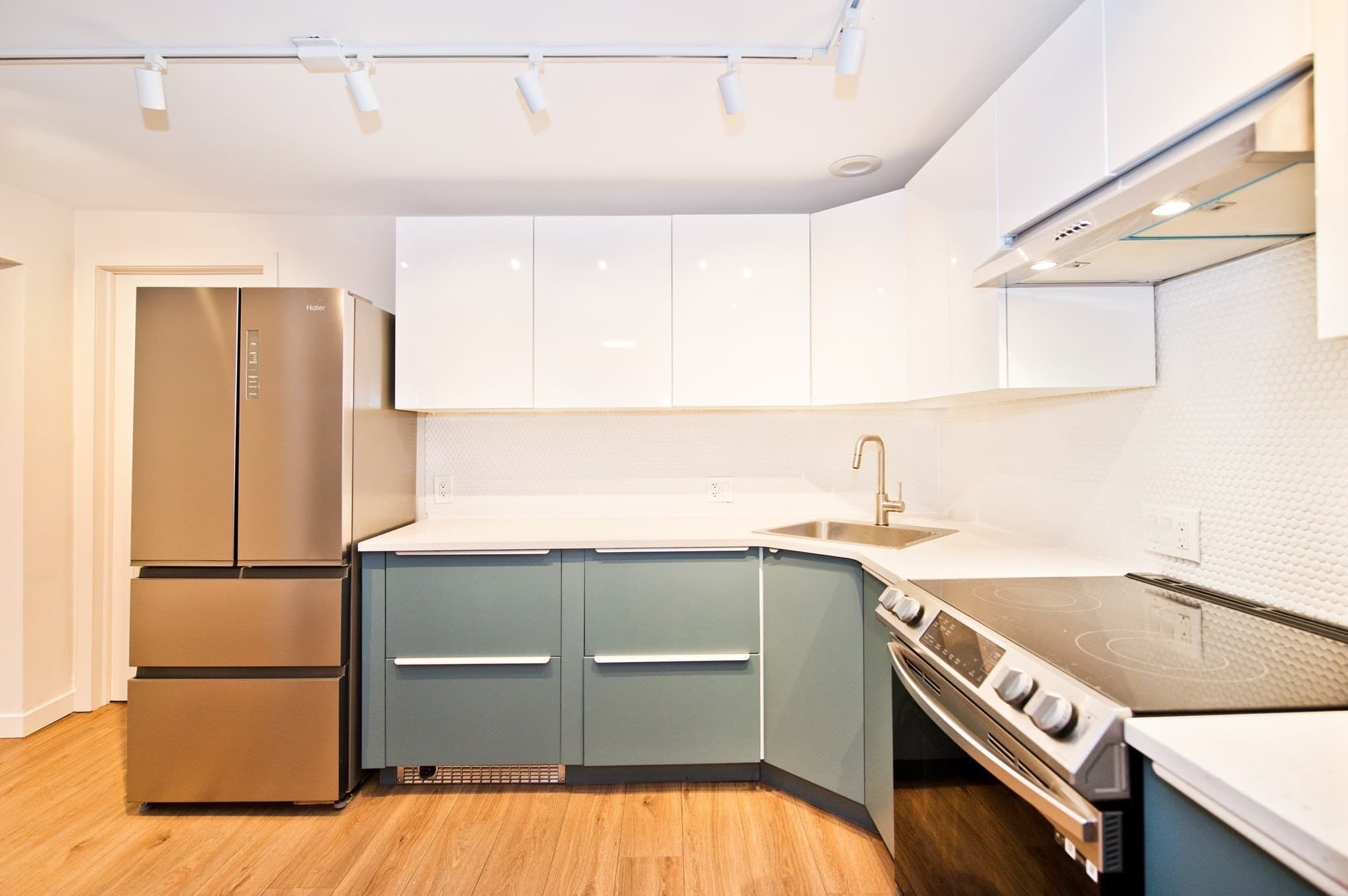 Condominium at 80 E Brookline St # 1, Boston MA 02118, Boston, photo 6 of 26