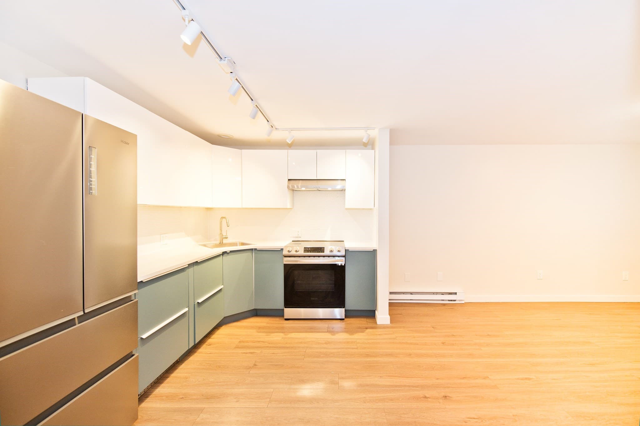 Condominium at 80 E Brookline St # 1, Boston MA 02118, Boston, photo 5 of 26