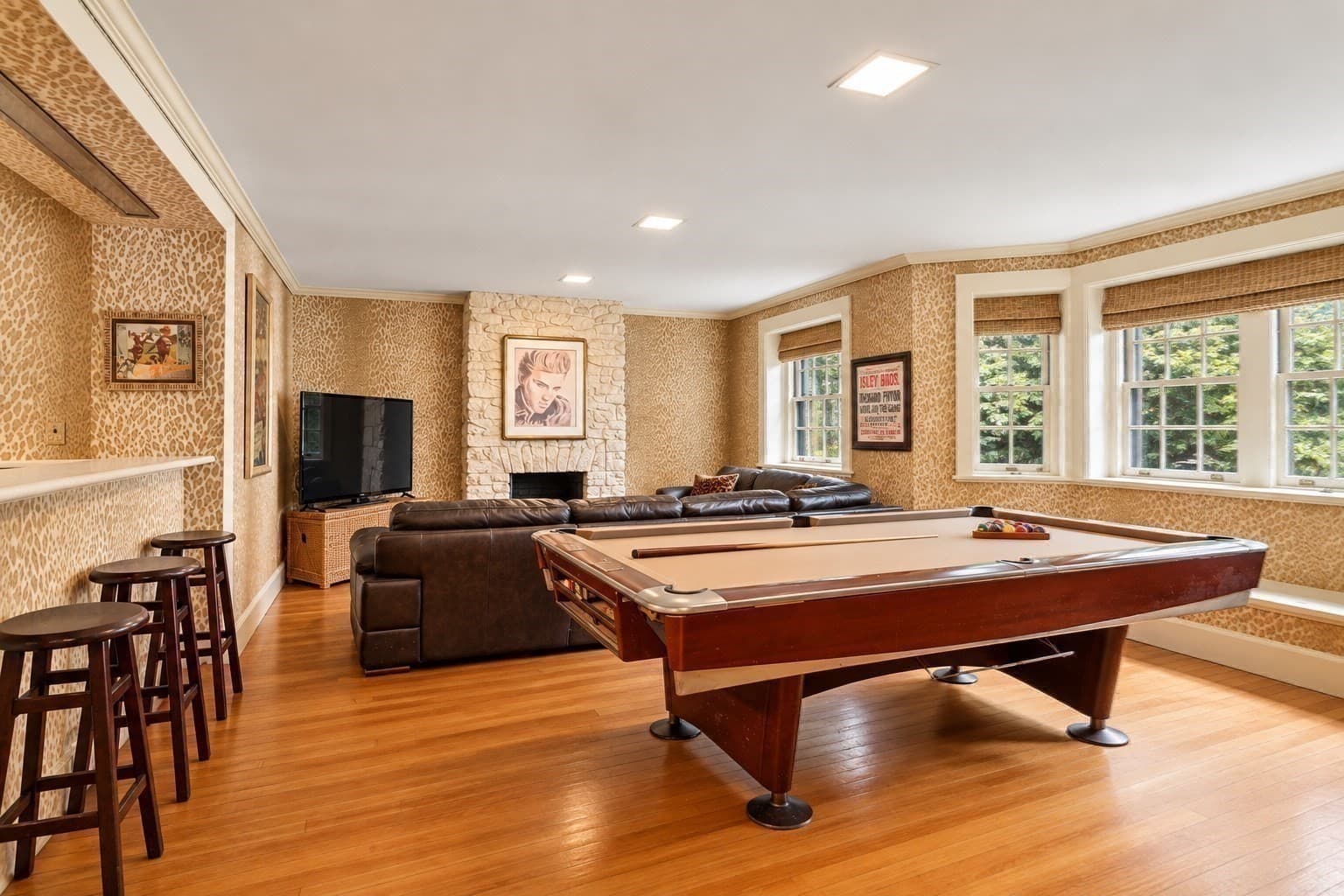 Single Family Residence at 41 Montvale Rd, Newton MA 02459, Newton, photo 20 of 27