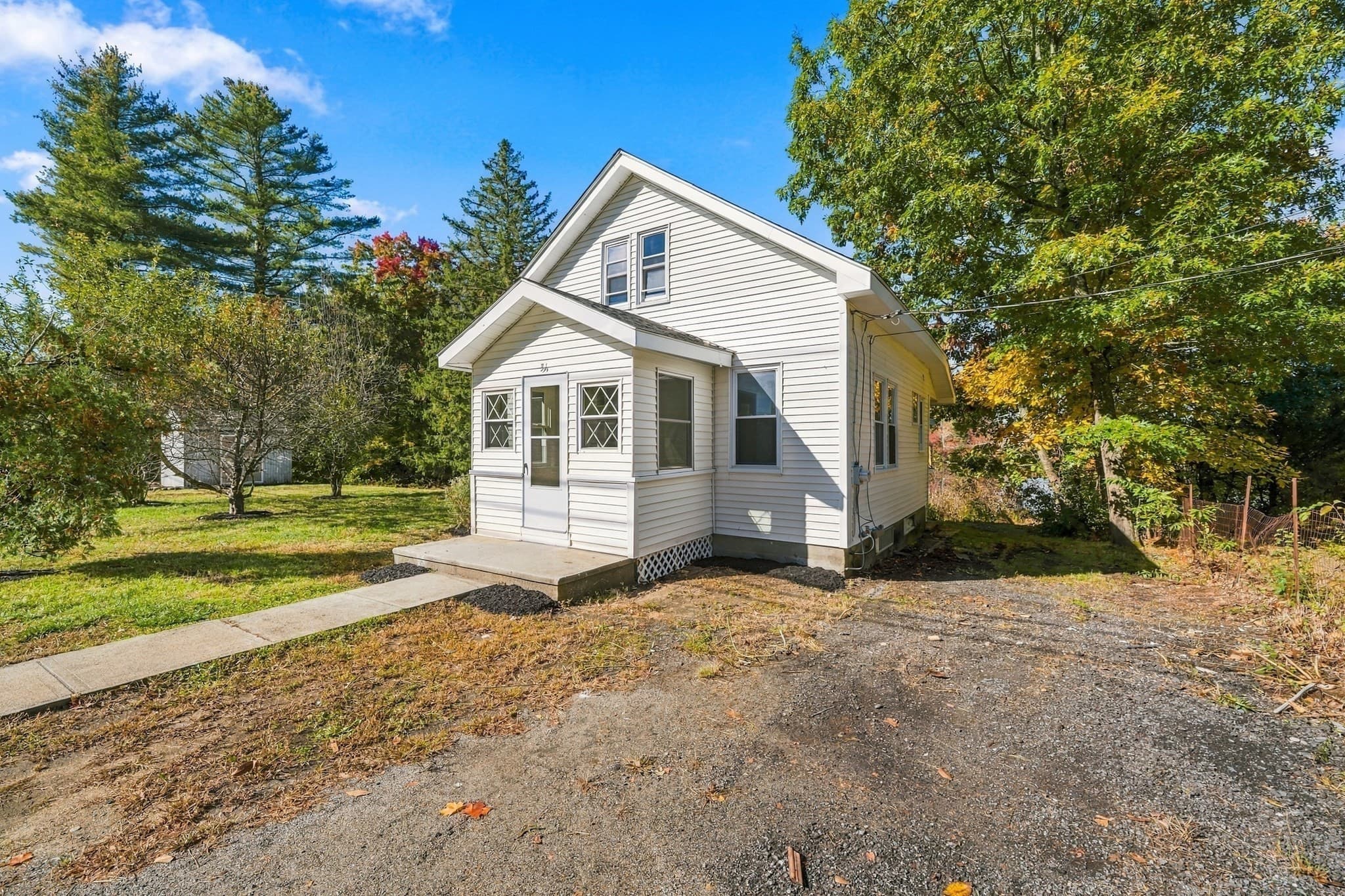 Single Family Residence at 31 South St, Townsend MA 01469, Townsend, photo 9 of 42