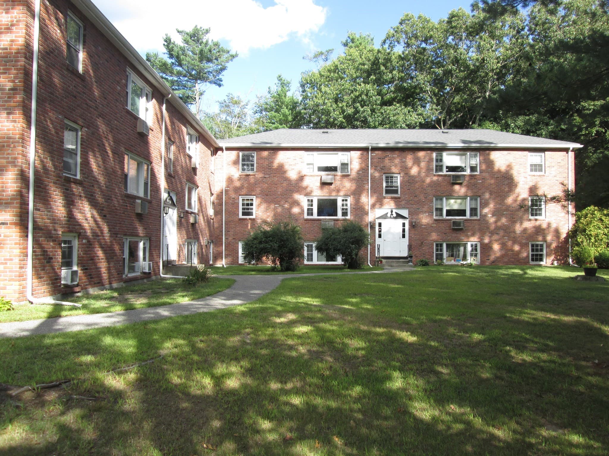 Condominium at 57 Daniels St # 4, Millis MA 02054, Millis, photo 2 of 11