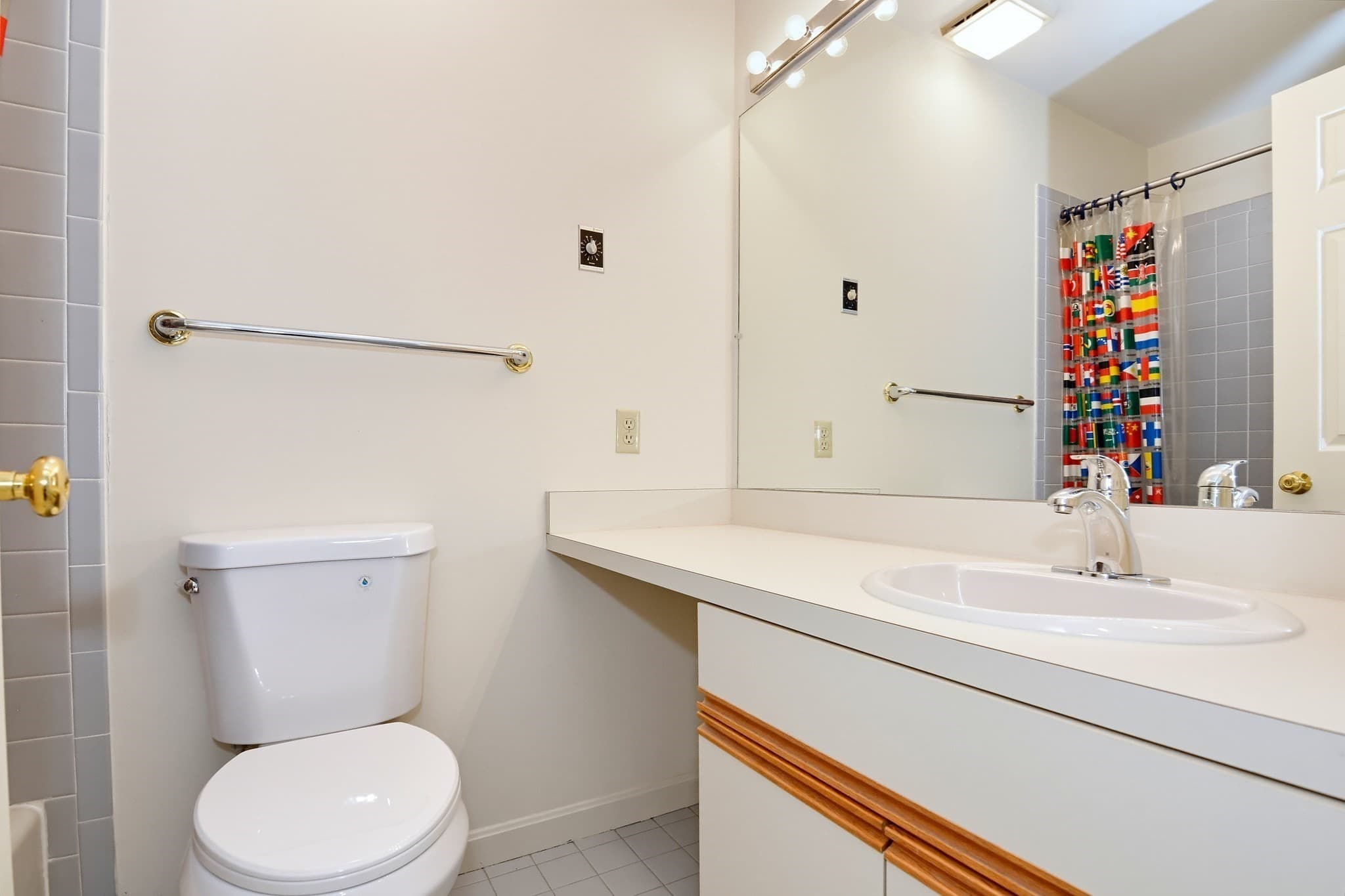 Condominium at 9 Landing Dr # 9, Methuen MA 01844, Methuen, photo 24 of 39