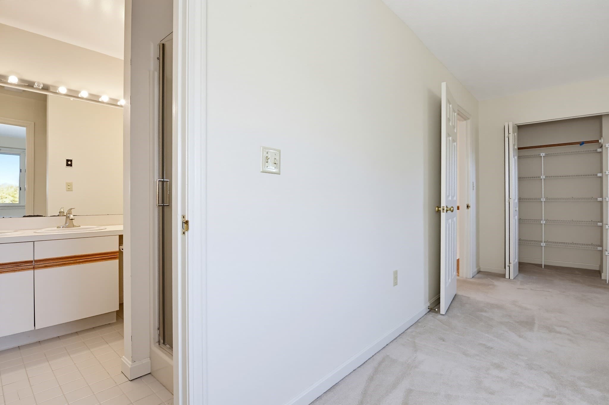 Condominium at 9 Landing Dr # 9, Methuen MA 01844, Methuen, photo 18 of 39