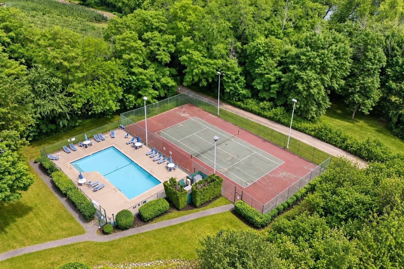 Condominium at 9 Landing Dr # 9, Methuen MA 01844, Methuen, photo 37 of 39
