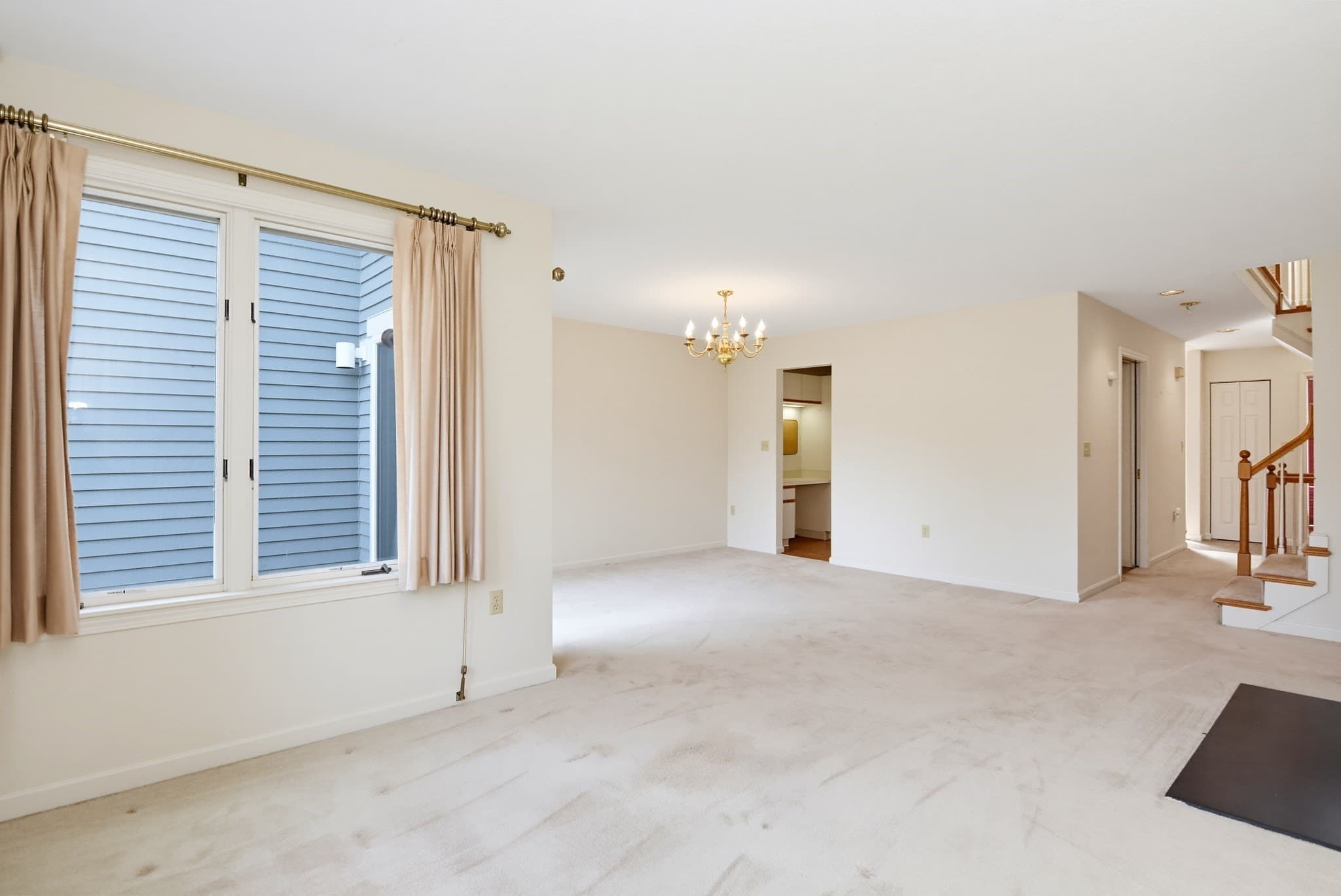 Condominium at 9 Landing Dr # 9, Methuen MA 01844, Methuen, photo 11 of 39