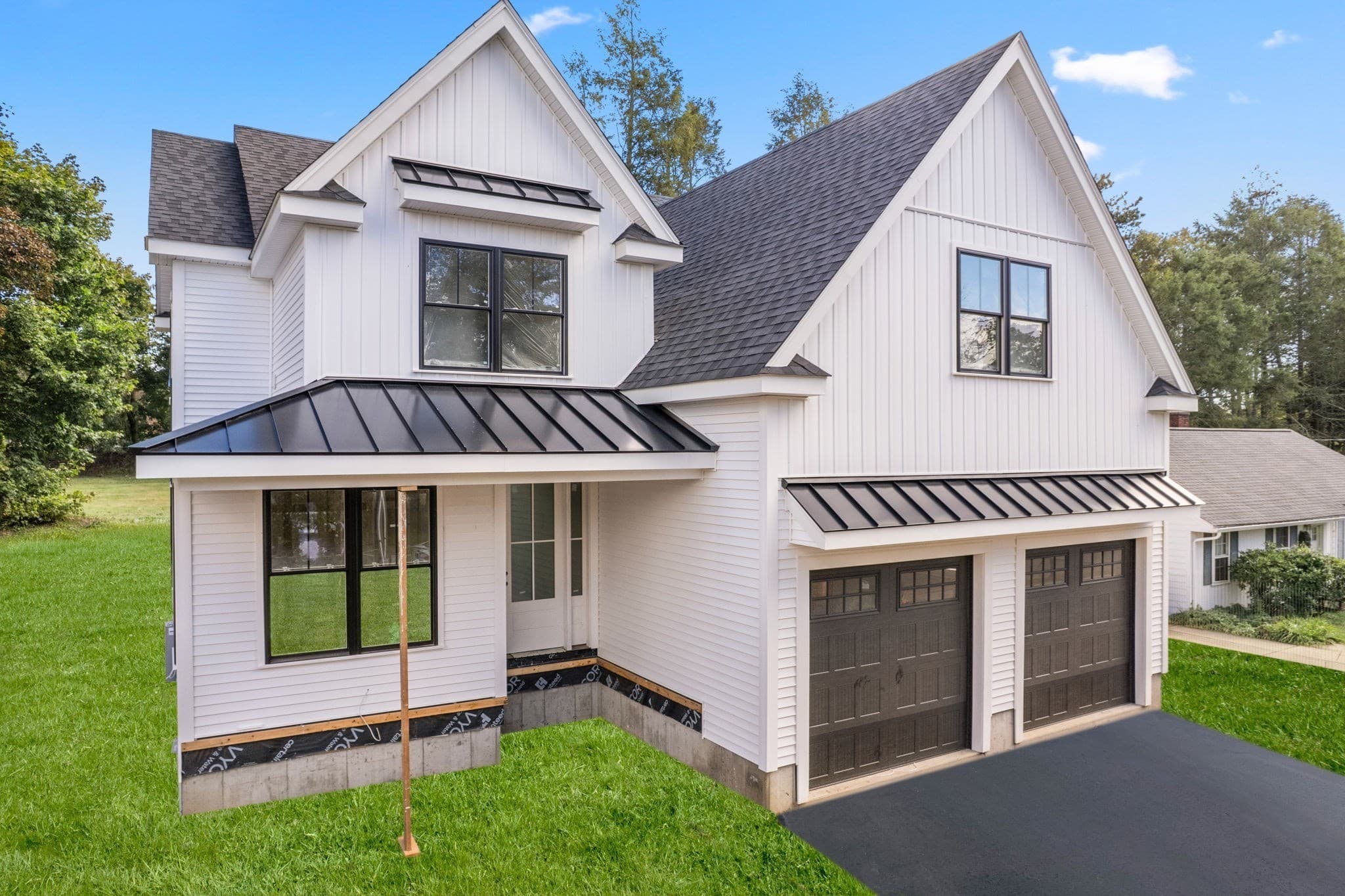 Single Family Residence at 191 Spiers Road, Newton MA 02459, Newton, photo 2 of 7
