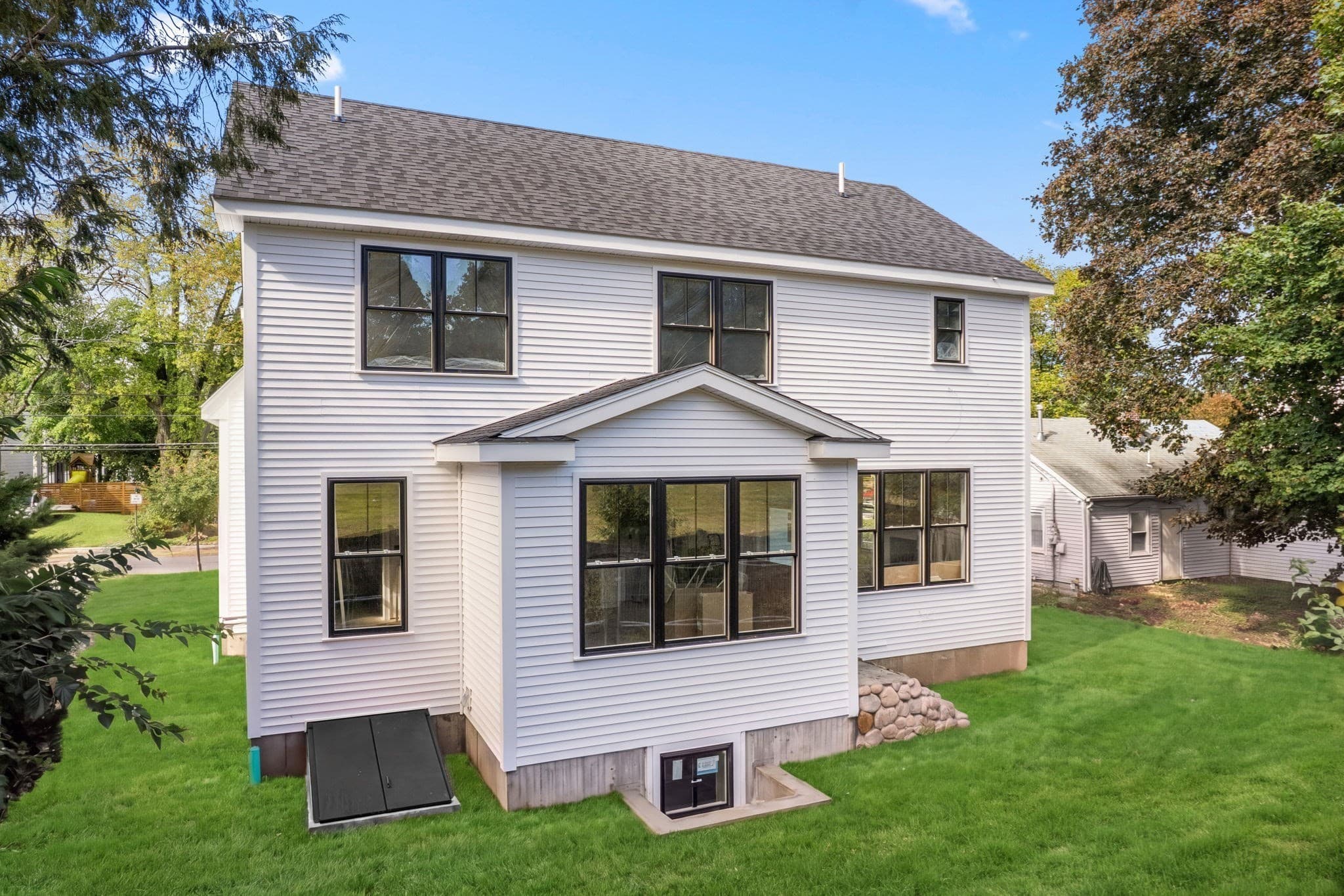 Single Family Residence at 191 Spiers Road, Newton MA 02459, Newton, photo 3 of 7