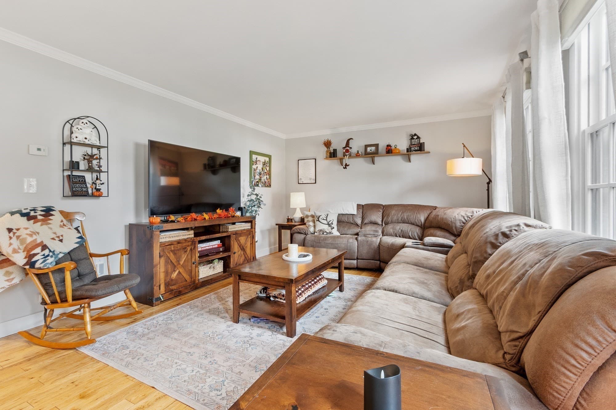 Single Family Residence at 63 Linwood St, Chelmsford MA 01824, Chelmsford, photo 18 of 41