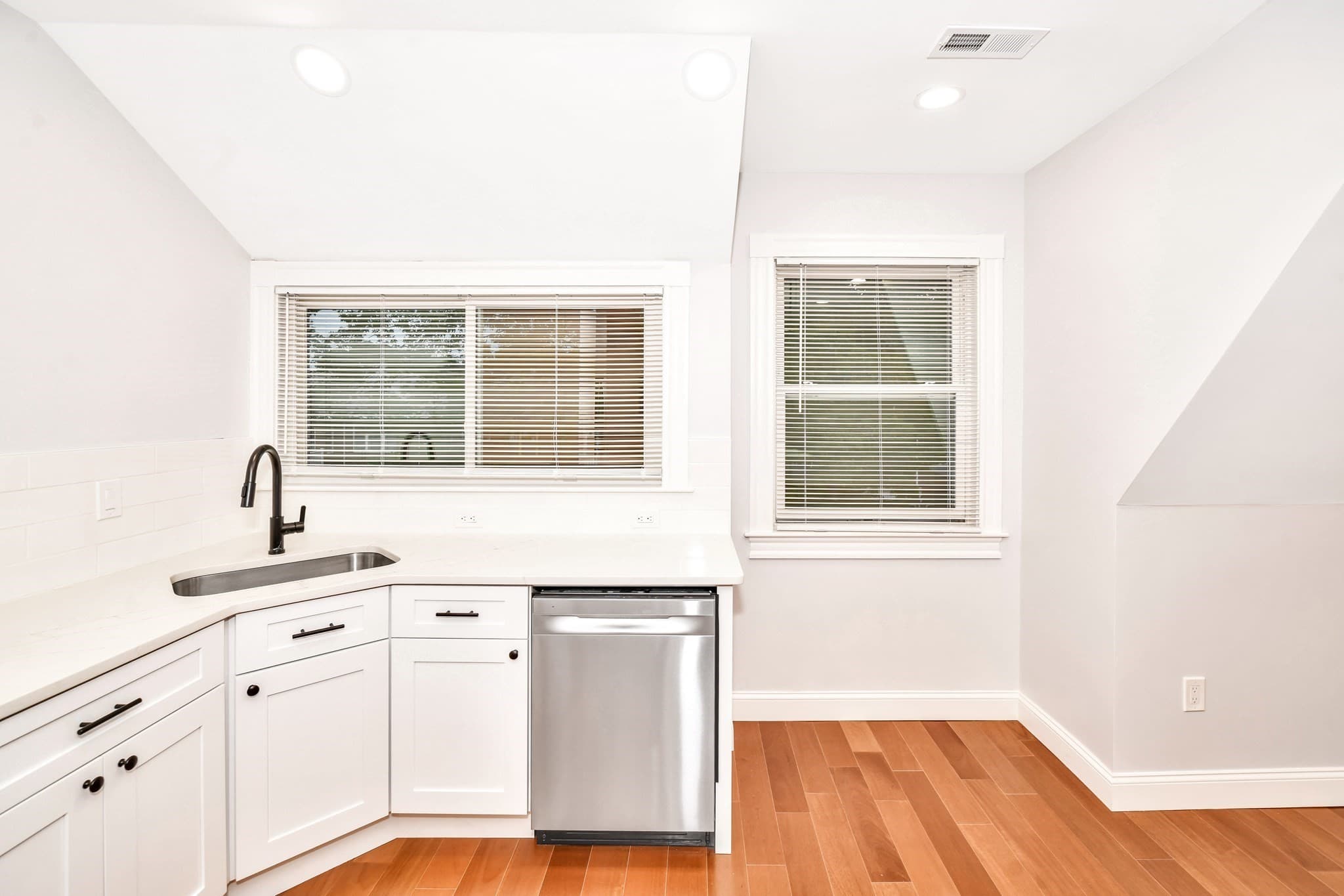 Single Family Residence at 168 Ruthven Street # 2, Boston MA 02121, Boston, photo 4 of 26