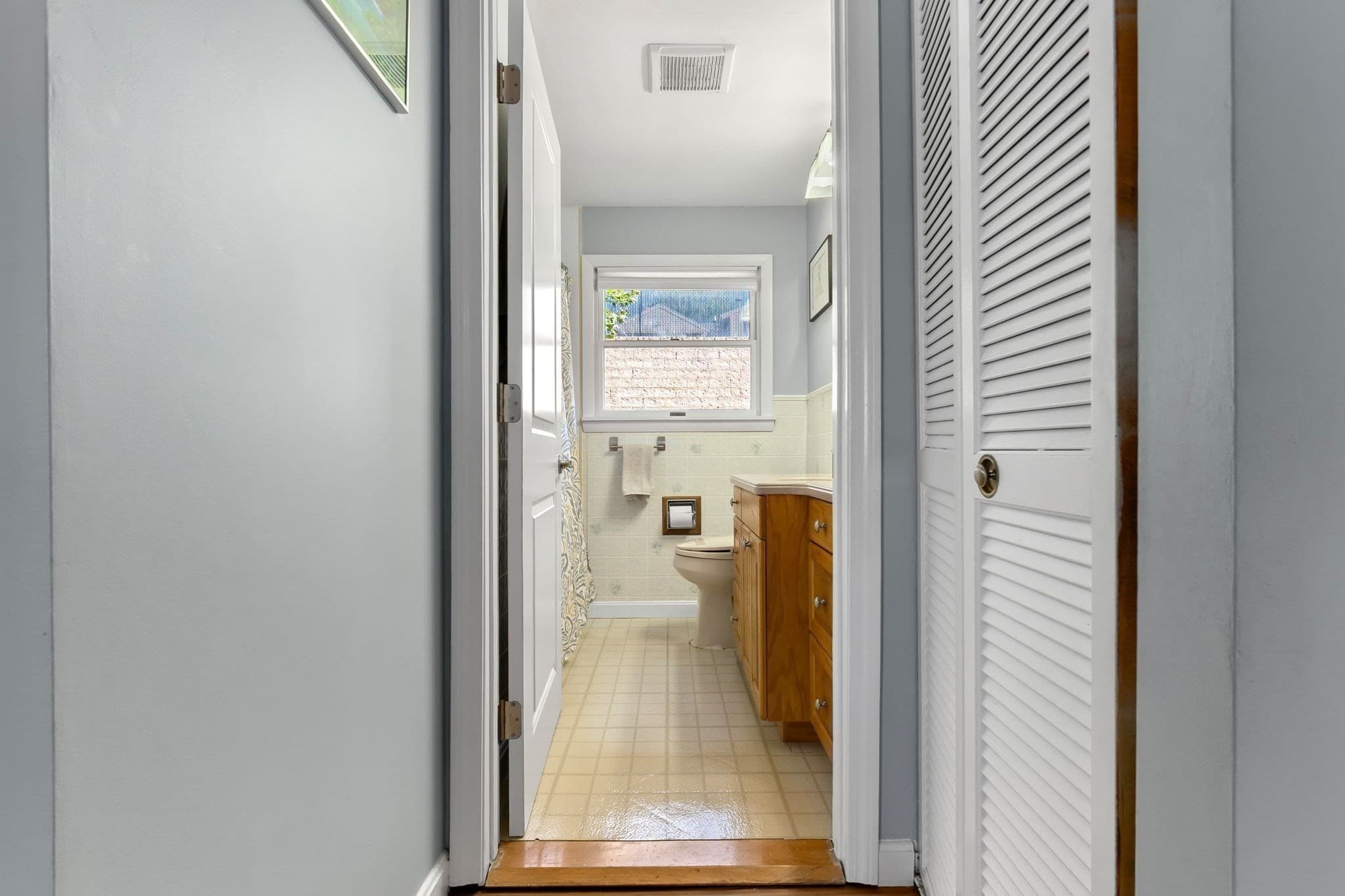 Single Family Residence at 23 Russell St, Peabody MA 01960, Peabody, photo 26 of 40