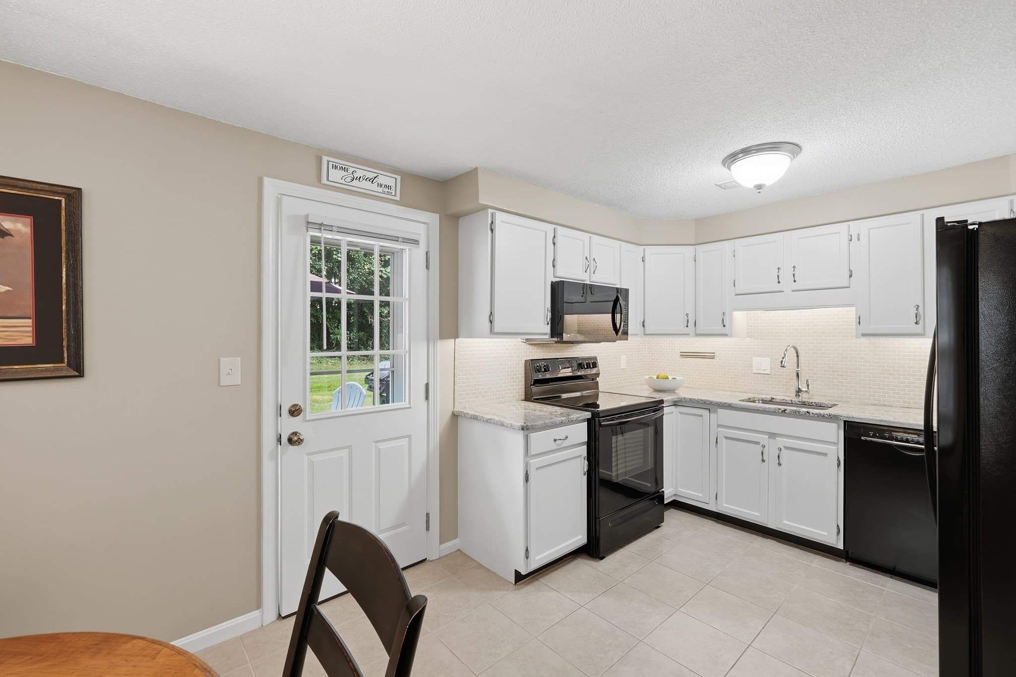 Condominium at 3303 Forest Park Dr # 3303, Auburn MA 01501, Auburn, photo 7 of 17