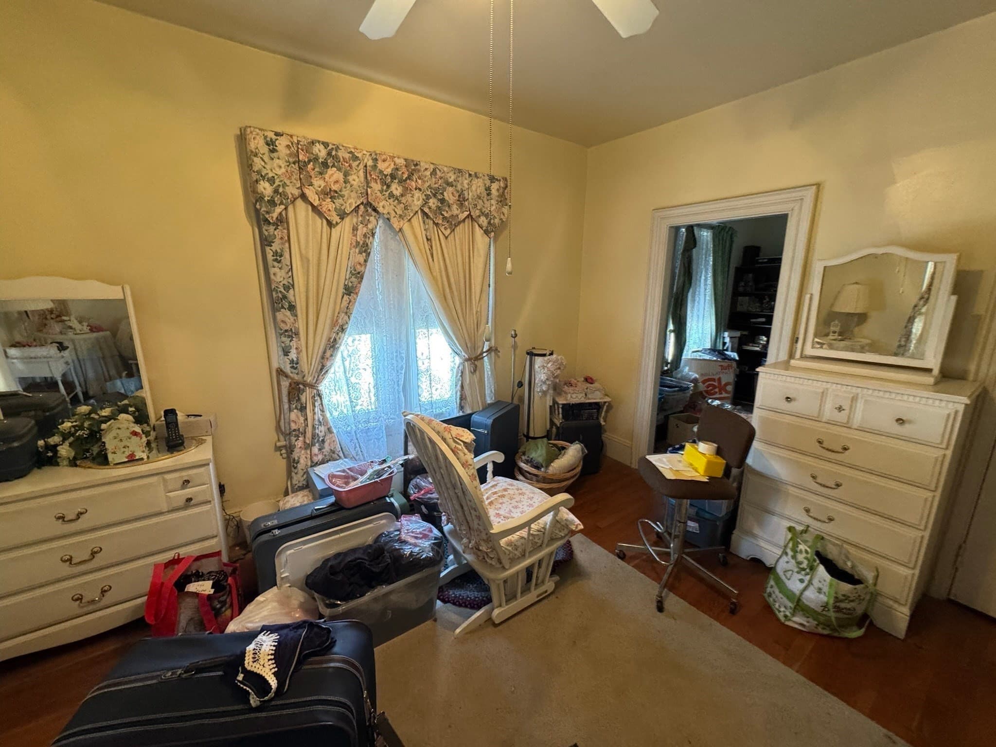 Single Family Residence at 23 Myrtle St, Waltham MA 02453, Waltham, photo 17 of 28