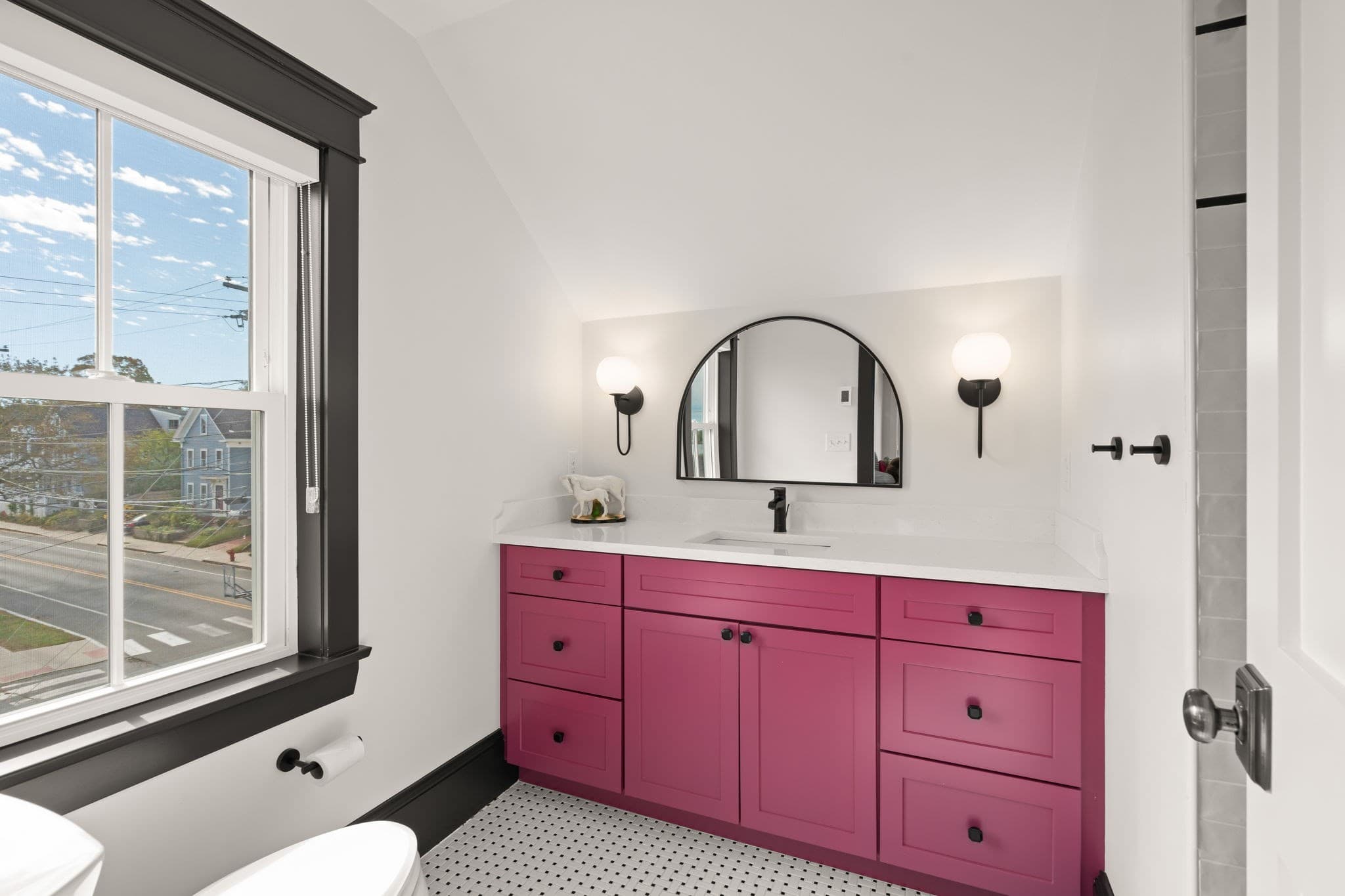 Condominium at 286 Merrimac St # A, Newburyport MA 01950, Newburyport, photo 38 of 42