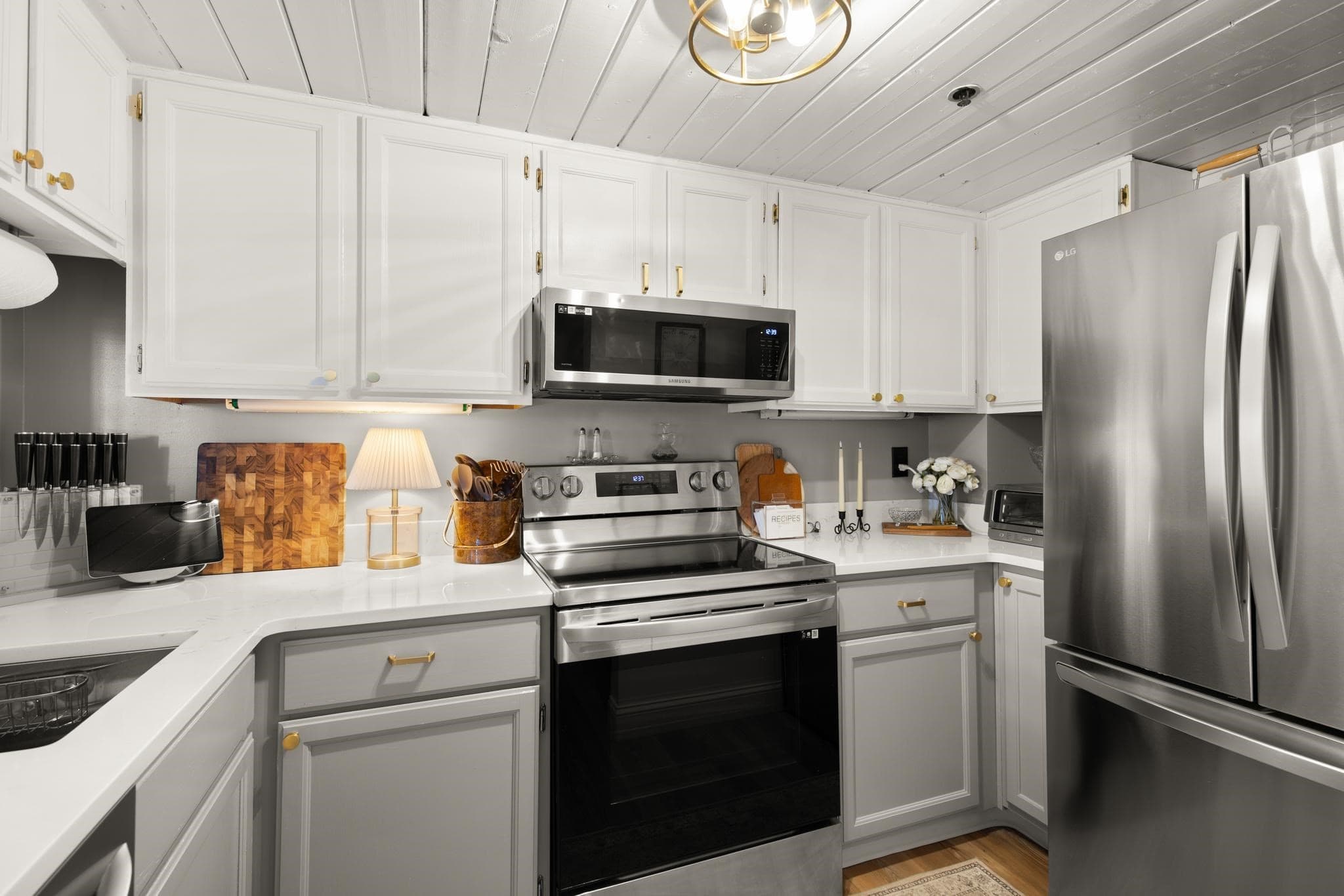 Condominium at 50 Rantoul # 501, Beverly MA 01915, Beverly, photo 19 of 32