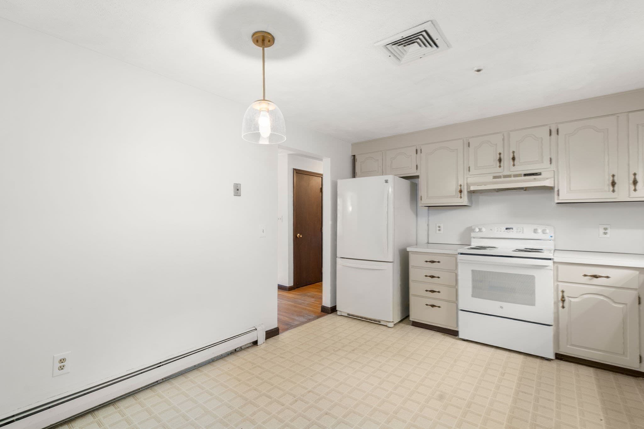 Single Family Residence at 6 Aricia Ln, Winchester MA 01890, Winchester, photo 32 of 37