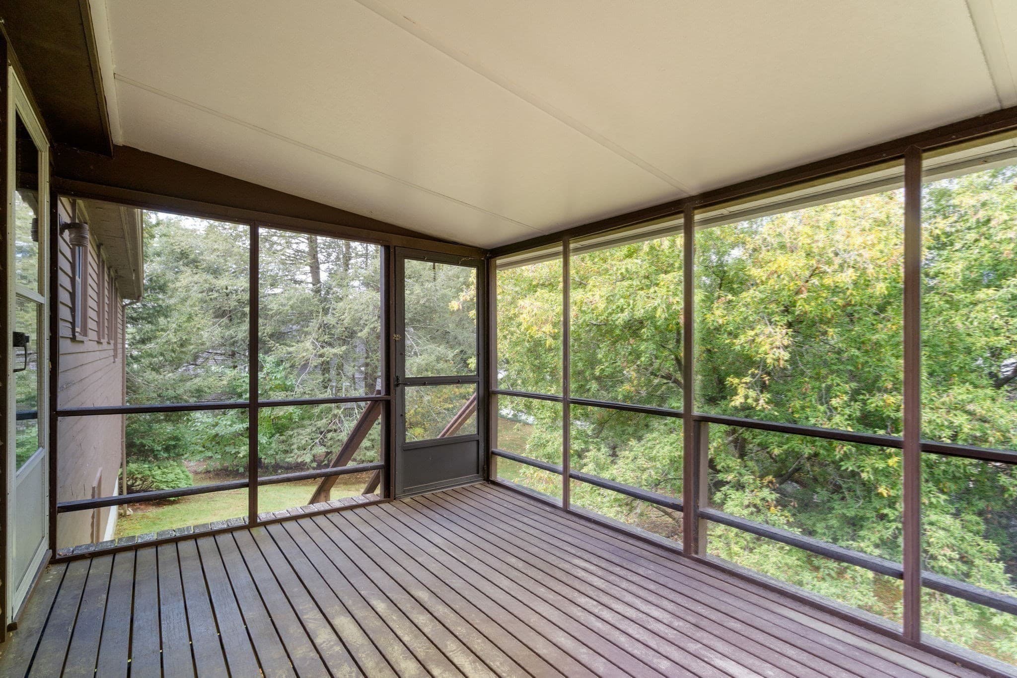 Single Family Residence at 6 Aricia Ln, Winchester MA 01890, Winchester, photo 8 of 37