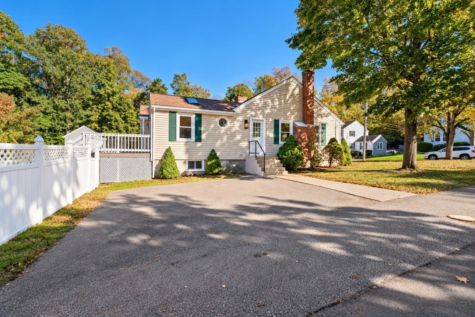 Single Family Residence at 40 Mann St, Braintree MA 02184, Braintree, photo 4 of 26
