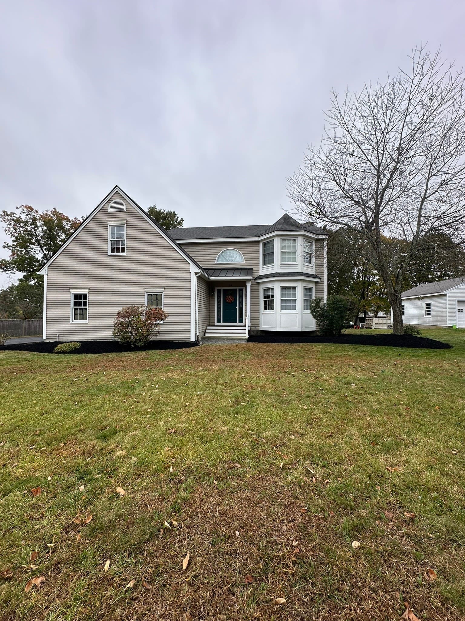 Single Family Residence at 108 Linwood St, Uxbridge MA 01569, photo 13 of 22