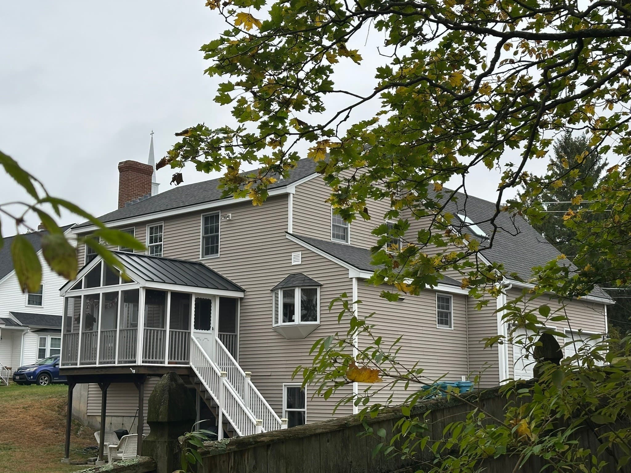 Single Family Residence at 108 Linwood St, Uxbridge MA 01569, photo 9 of 22