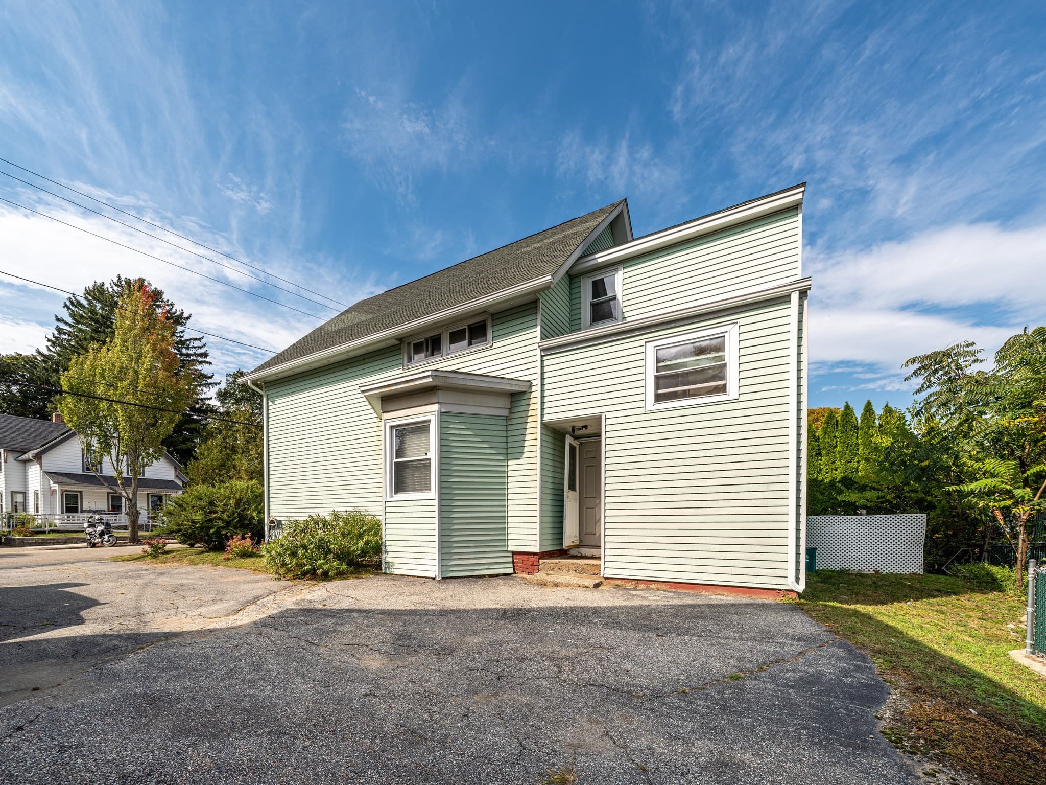 Multi Family at 33 Coburn Ave, Worcester MA 01604, Worcester, photo 4 of 26