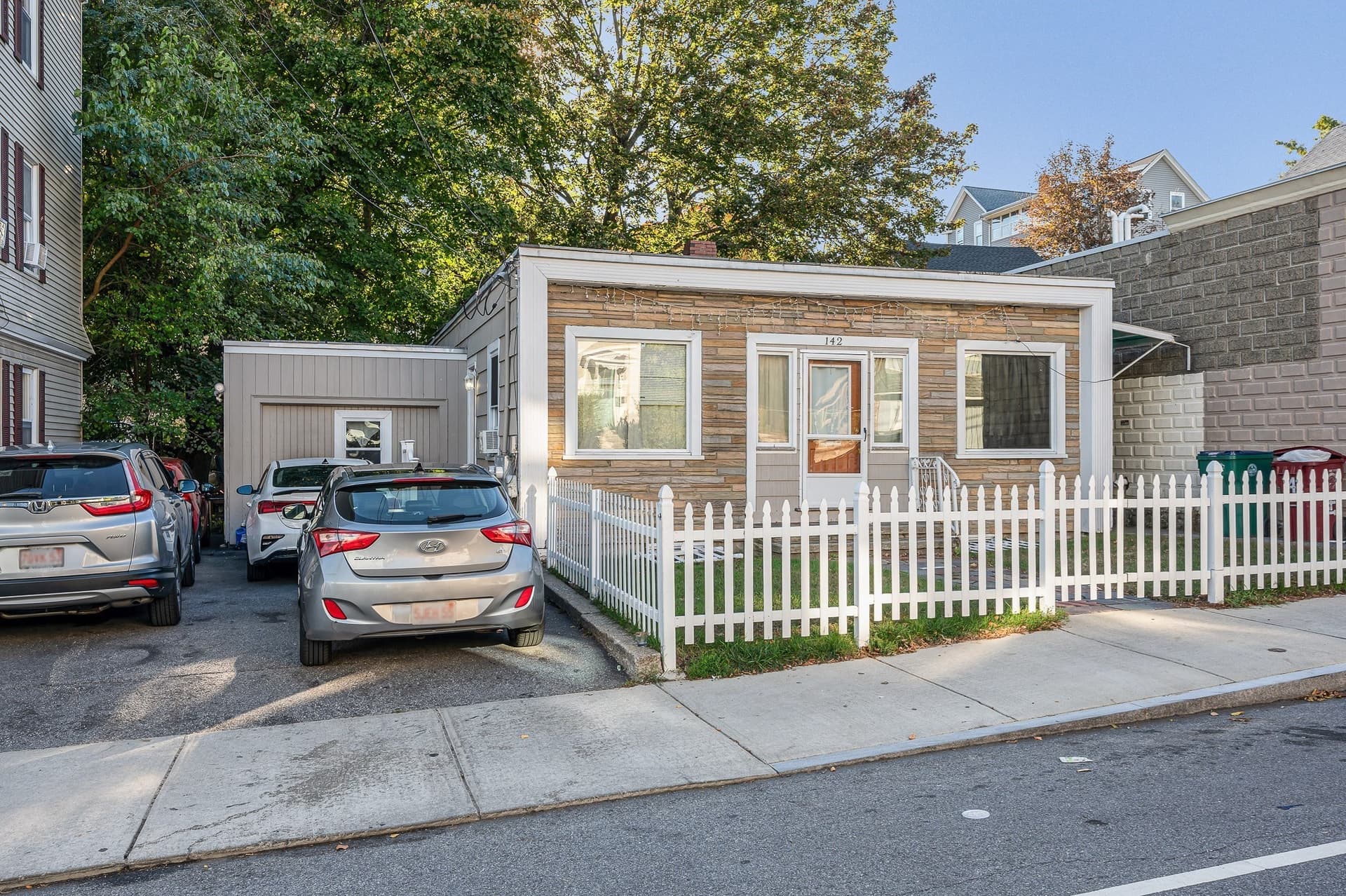 142 University Avenue, Lowell MA 01854
