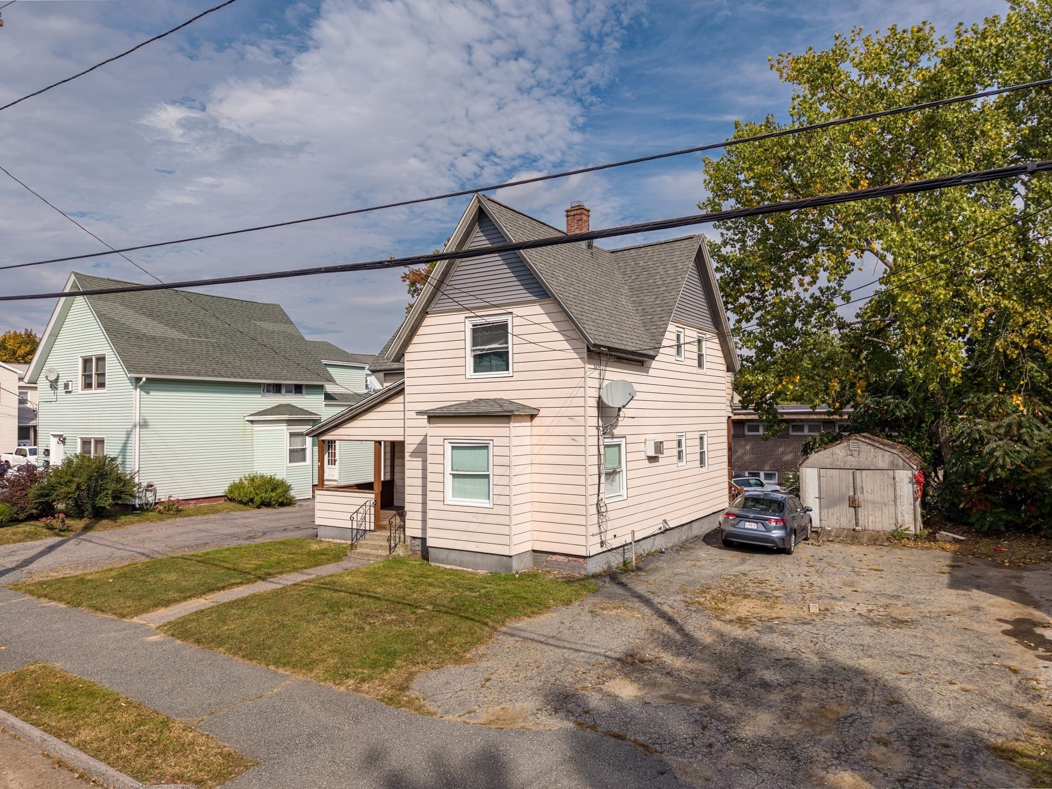 Multi Family at 37 Coburn Ave, Worcester MA 01604, Worcester, photo 3 of 21
