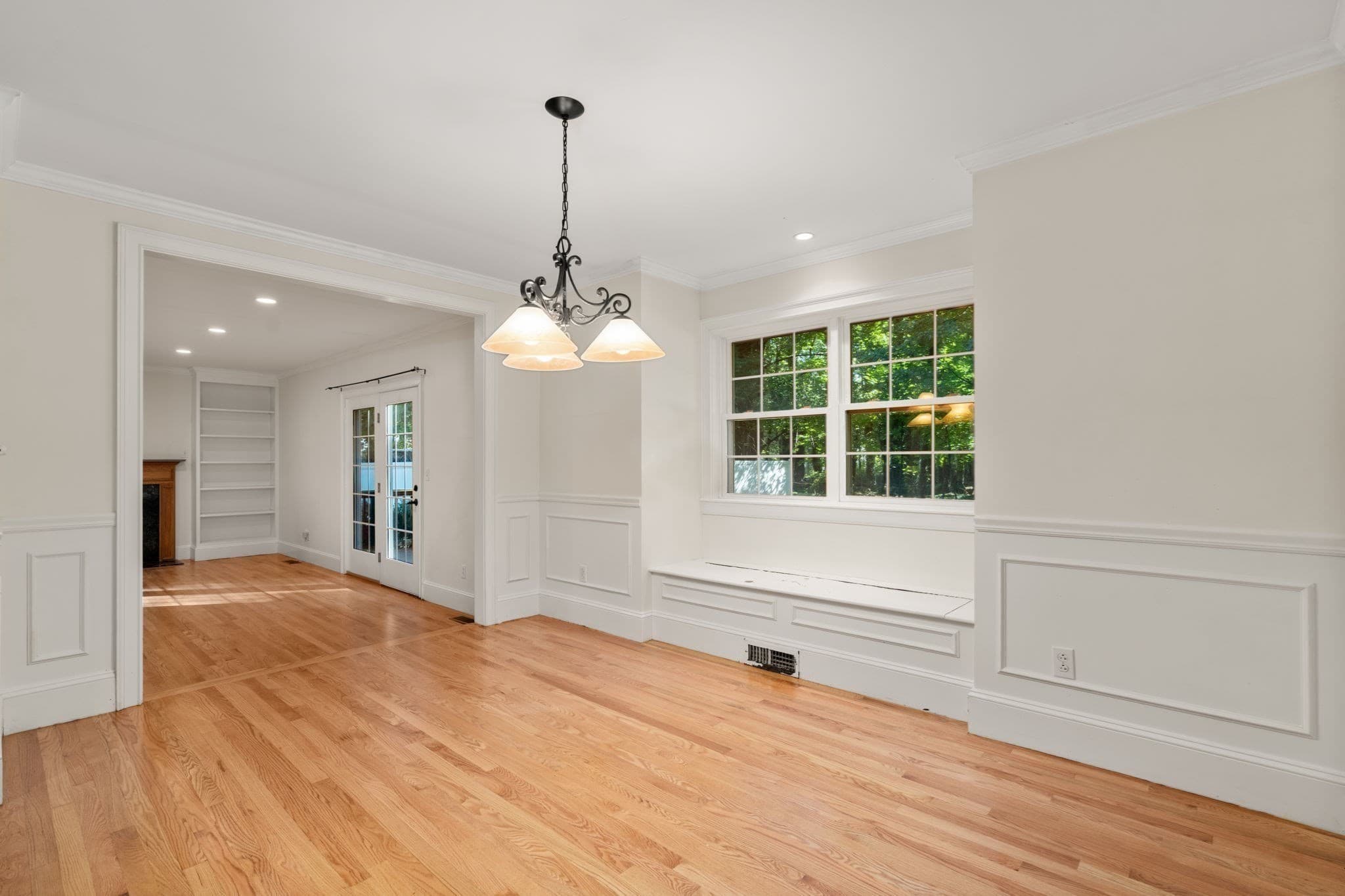 Single Family Residence at 7 Castle Gate Road, Wayland MA 01778, Wayland, photo 12 of 42