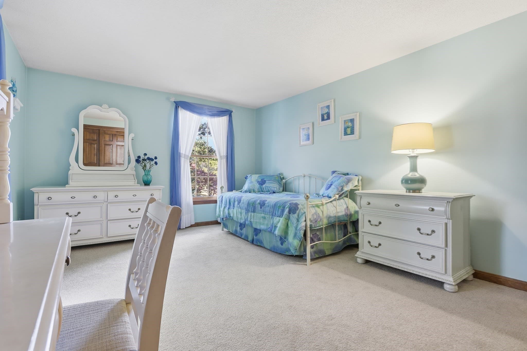 Single Family Residence at 56 Moore St, Chelmsford MA 01824, Chelmsford, photo 22 of 35